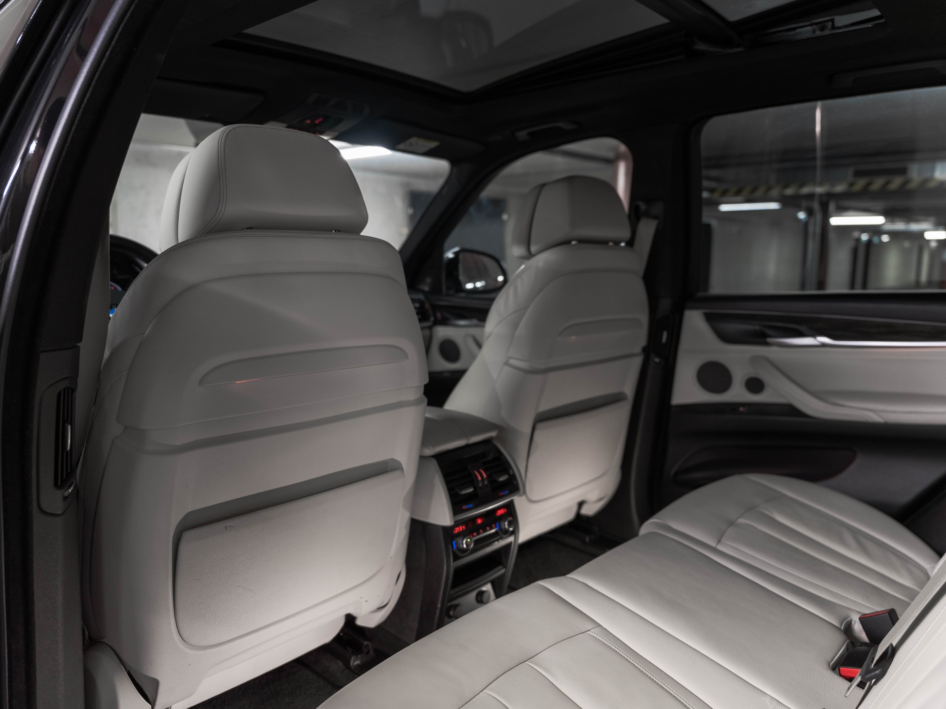 BMW X5 xDrive 40d Steptronic M-Paket-image-30