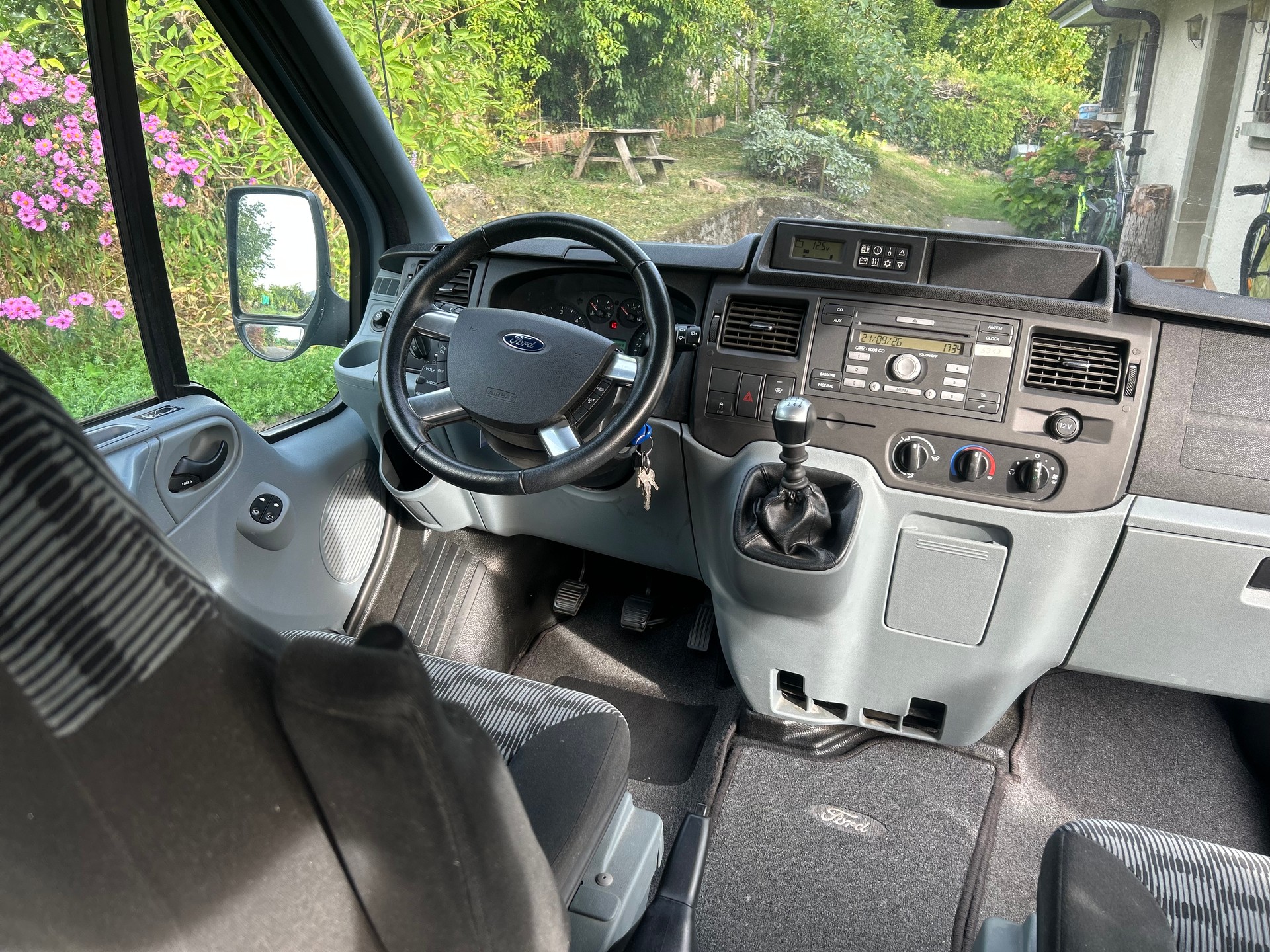 FORD 2.2 TDCi Camper Ford Nugget Westfalia-image-2