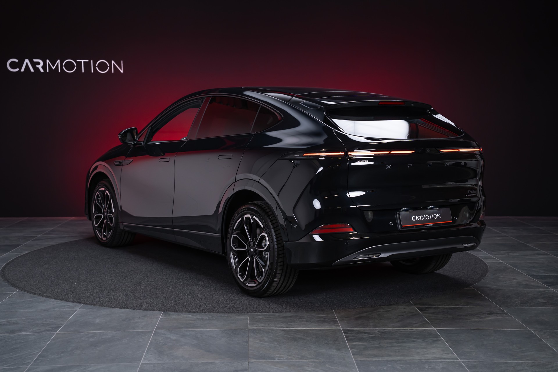XPENG G6 80kWh Performance AWD / Anhängerkupplung schwenkbar / Panoramadach / 360° Kamera-image-7