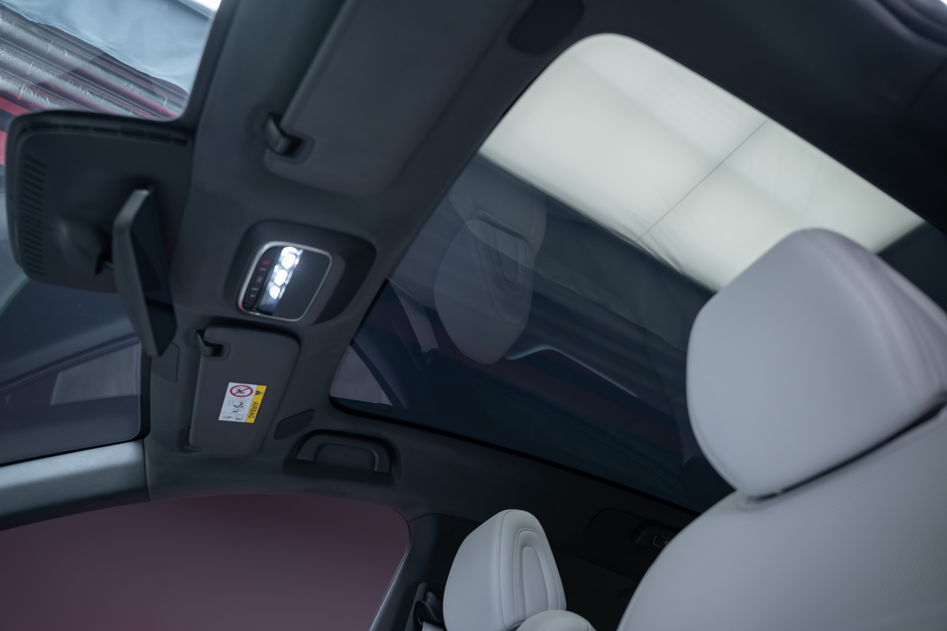 XPENG G6 80kWh Performance AWD / Anhängerkupplung schwenkbar / Panoramadach / 360° Kamera-image-14