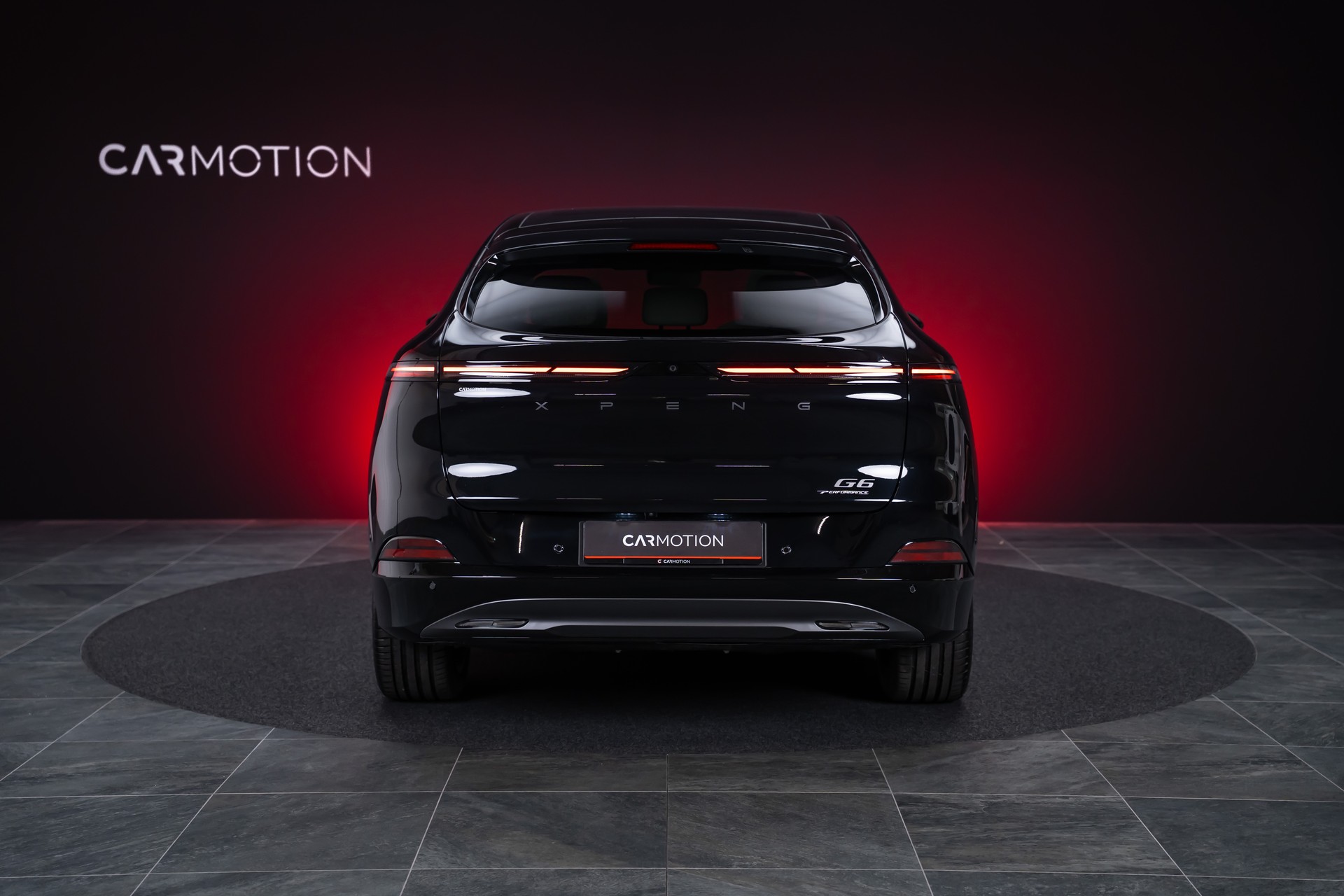 XPENG G6 80kWh Performance AWD / Anhängerkupplung schwenkbar / Panoramadach / 360° Kamera-image-5