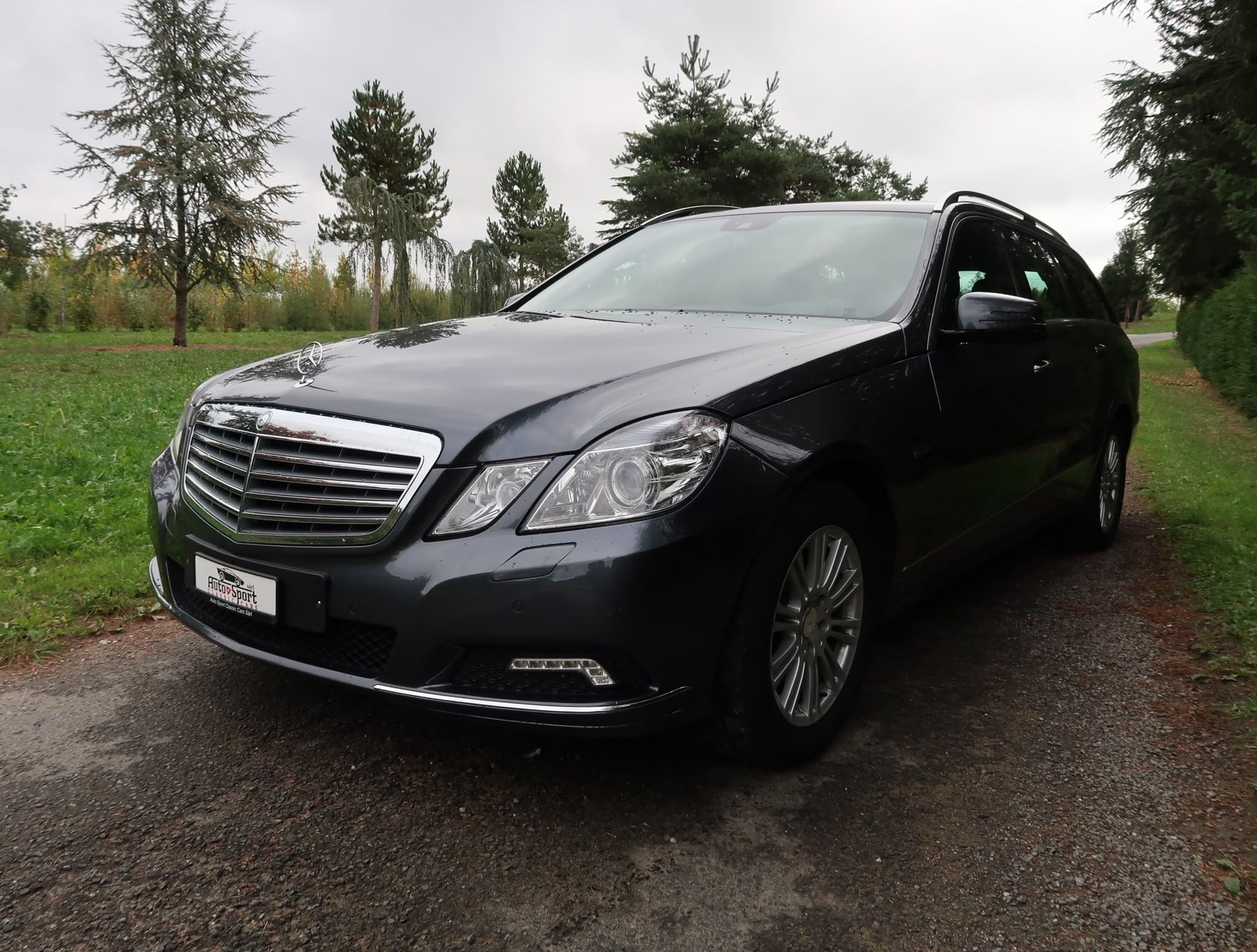 MERCEDES-BENZ E 250 CGI BlueEff Elégance 7G-Tronic