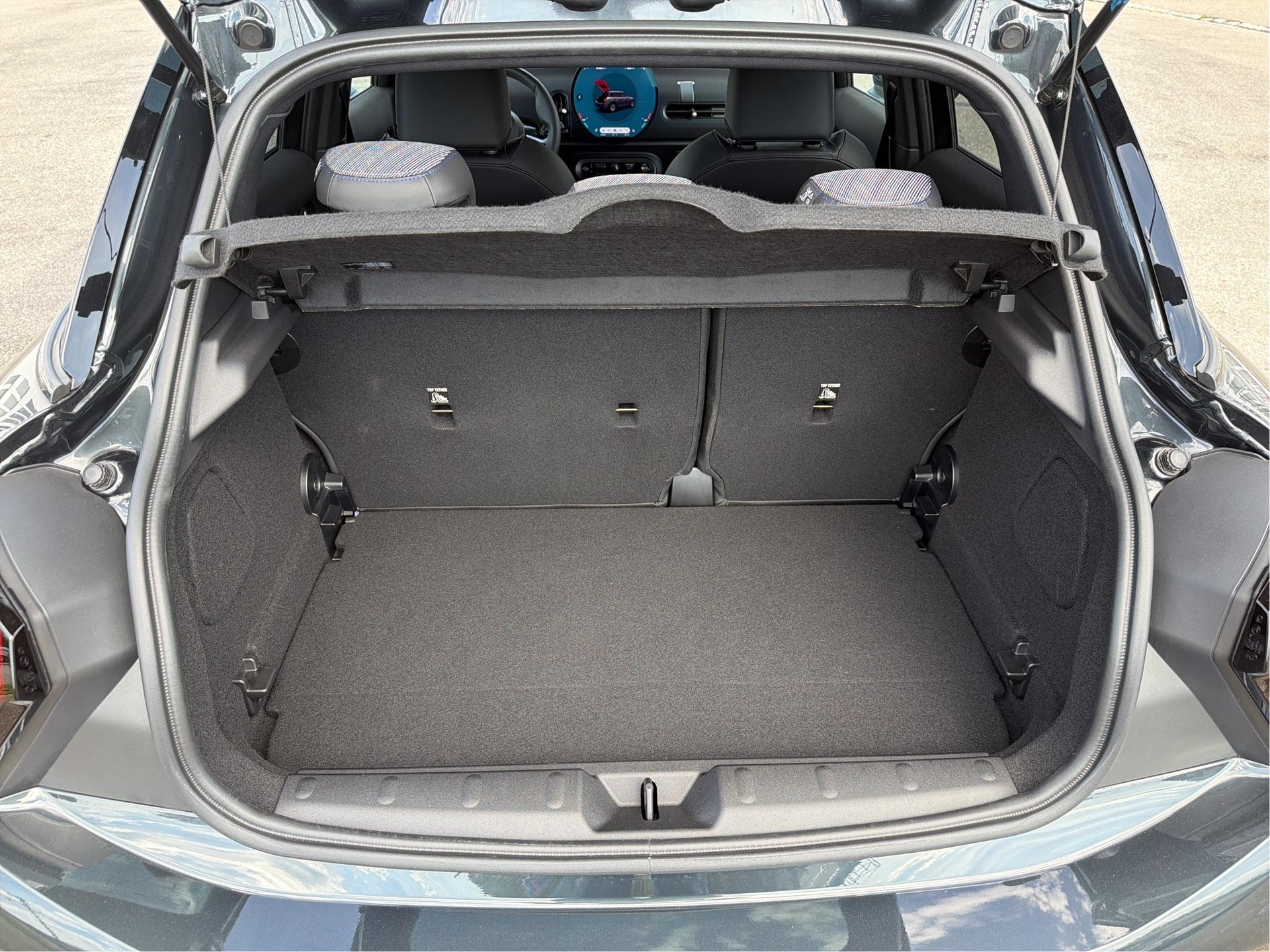 MINI Cooper 5 door C-image-15