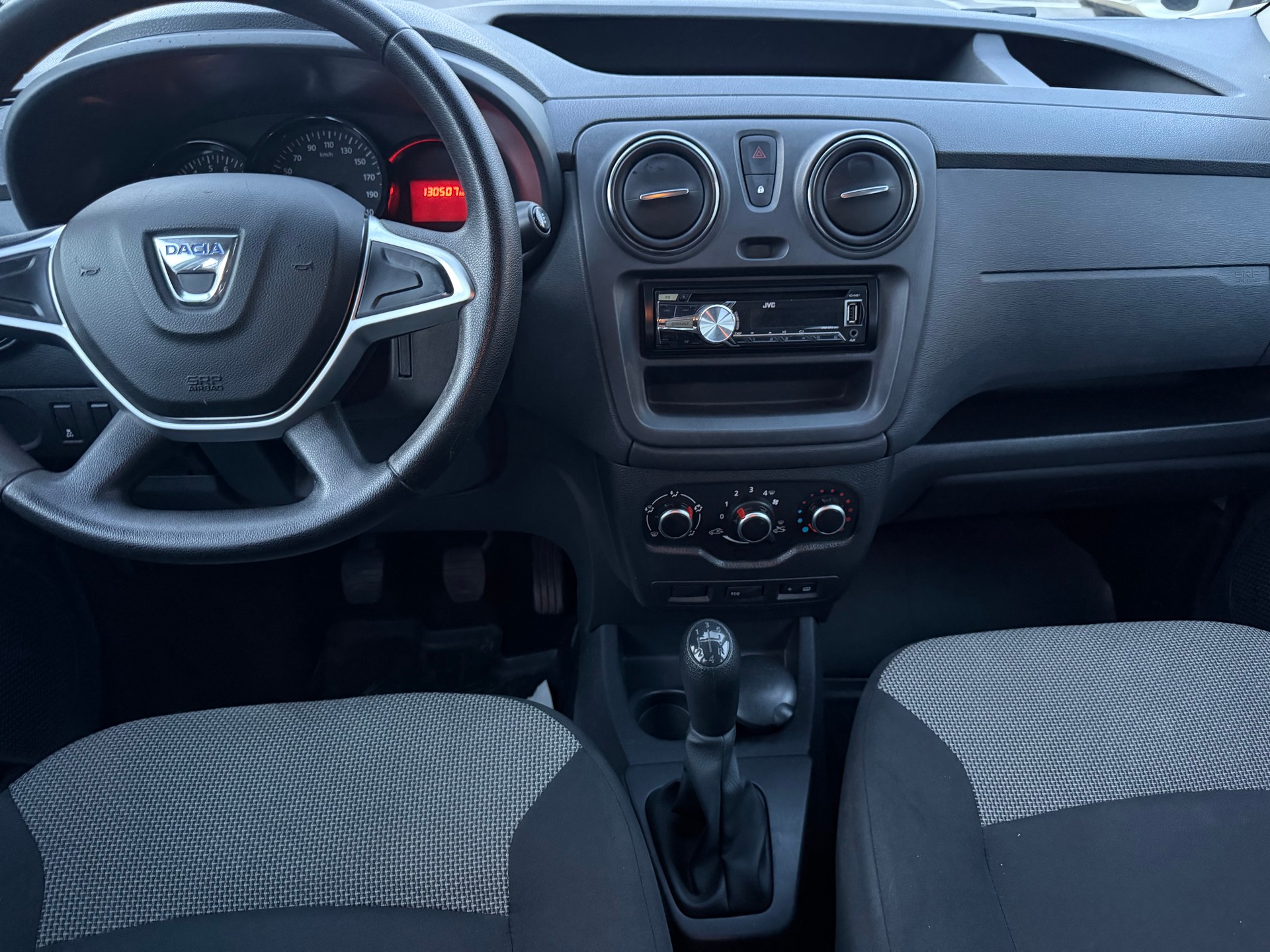 DACIA Dokker 1.6 16V-image-10