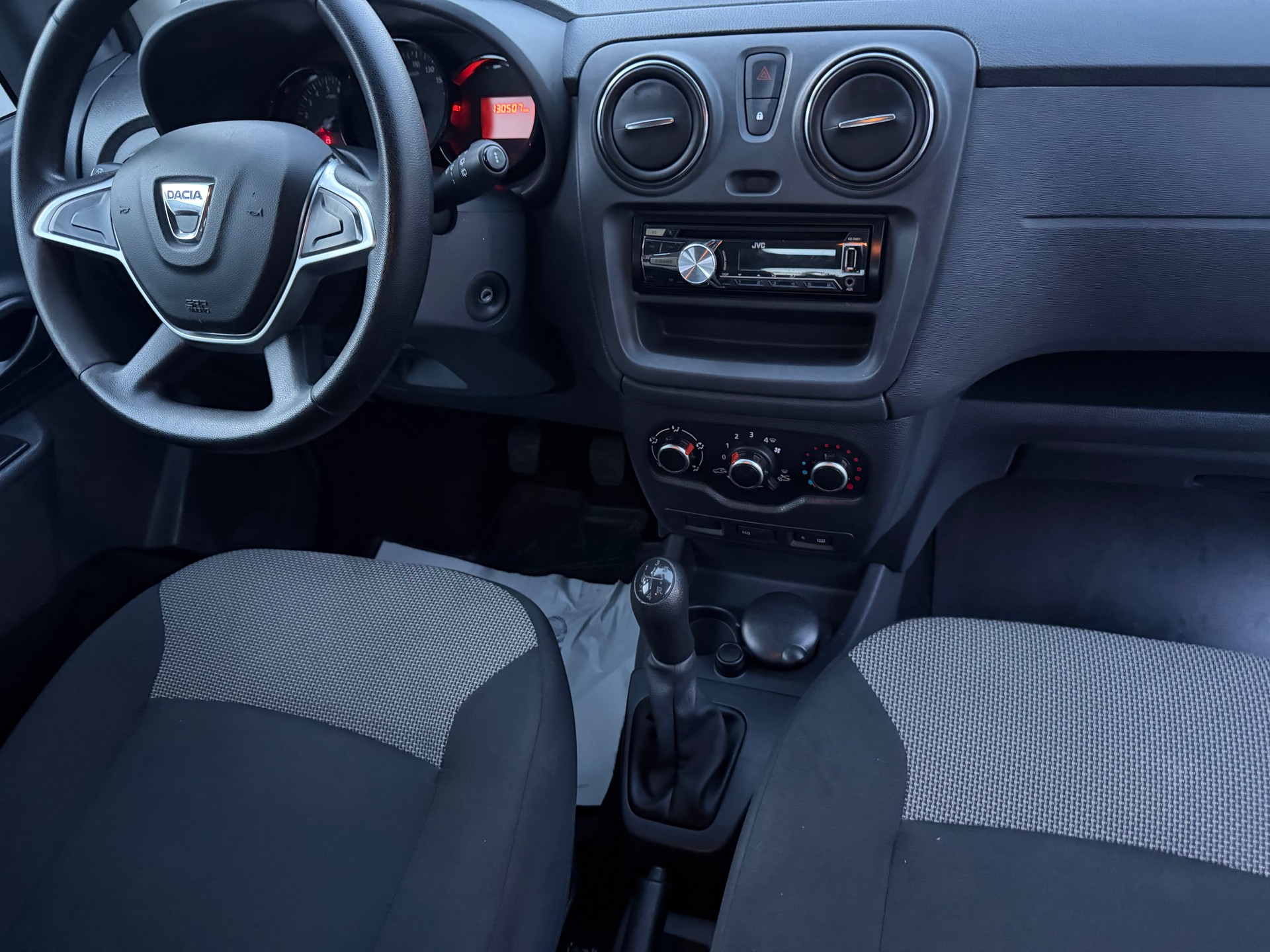 DACIA Dokker 1.6 16V-image-15