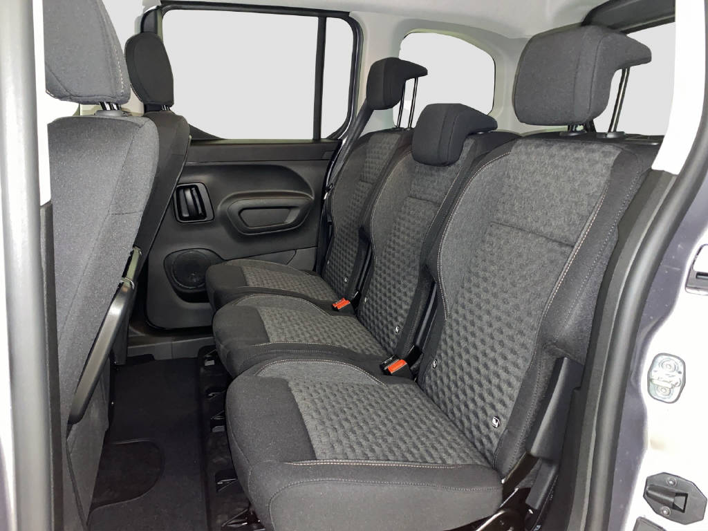 PEUGEOT Rifter 1.5 BlueHDi 130 GT-image-12