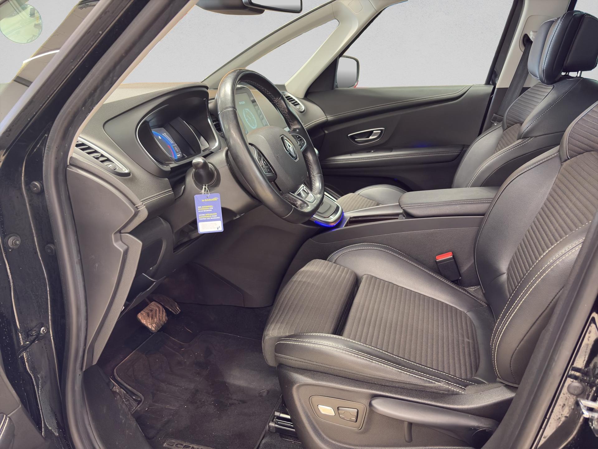 RENAULT Grand Scénic 1.6 dCi Intens EDC-image-8