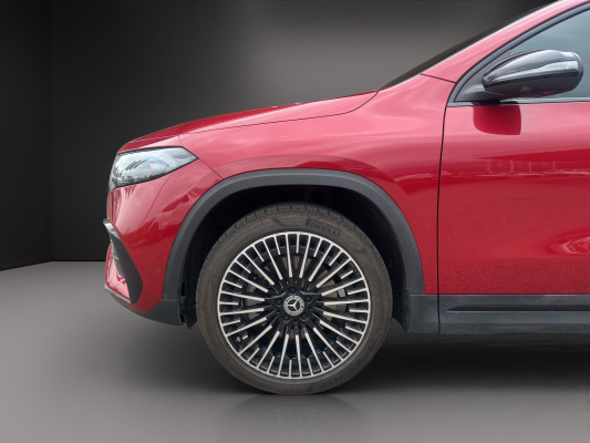 MERCEDES-BENZ EQA 300 4M Swiss Star-image-4