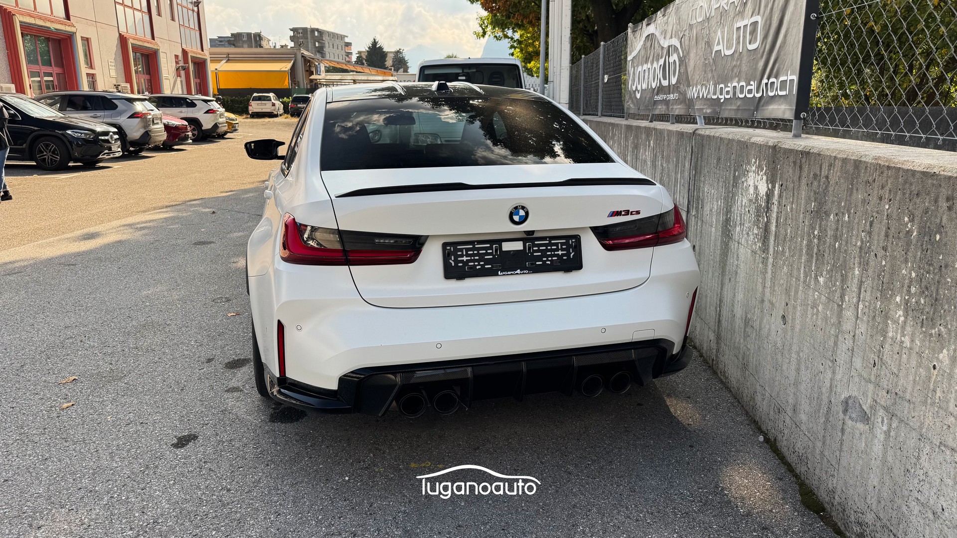 BMW M3 CS-image-3