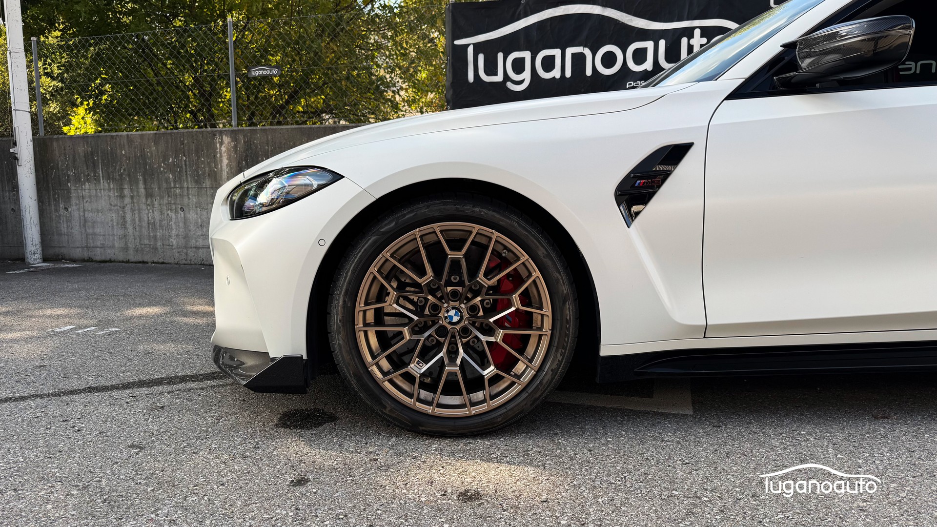 BMW M3 CS-image-4
