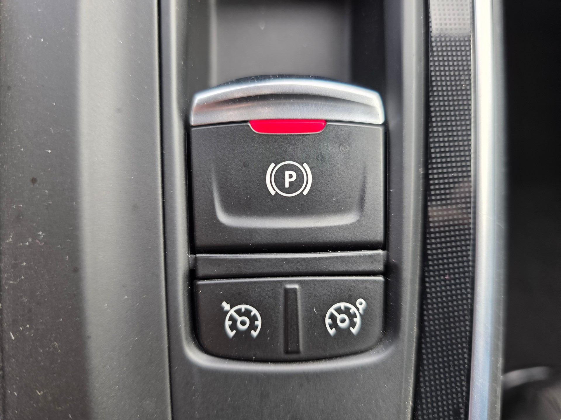 RENAULT Grand Scénic 1.5 dCi Bose EDC-image-19
