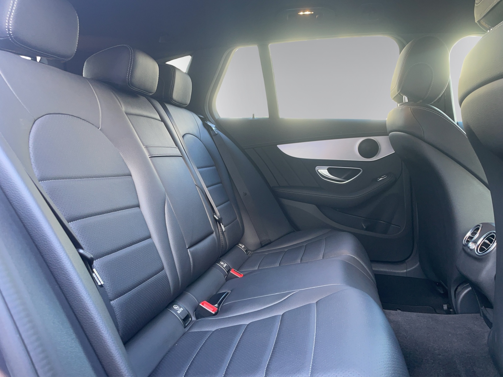 MERCEDES-BENZ C 400 AMG Line 4Matic 7G-Tronic | V6-Biturbo | 4x4 | LED Intelligent Light System | KEYLESS-GO | Parkassistent | 8-fach bereift-image-10