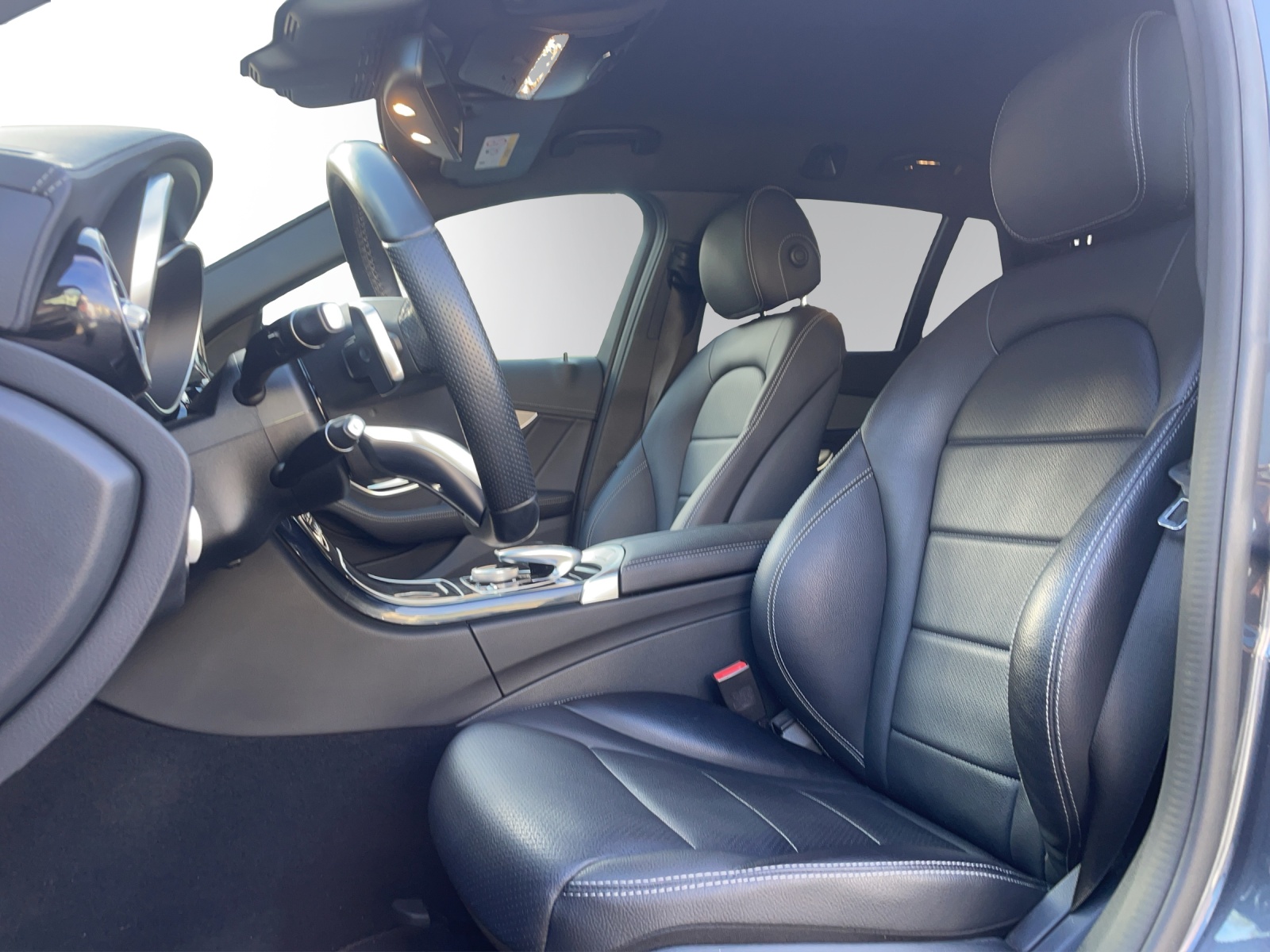 MERCEDES-BENZ C 400 AMG Line 4Matic 7G-Tronic | V6-Biturbo | 4x4 | LED Intelligent Light System | KEYLESS-GO | Parkassistent | 8-fach bereift-image-7