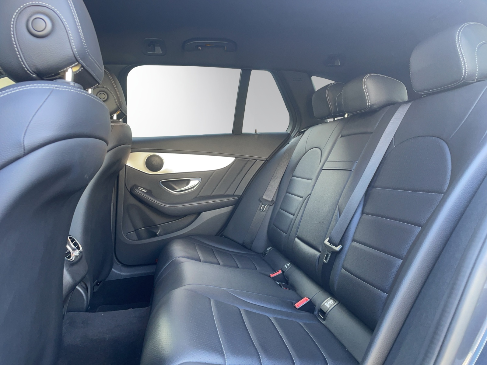 MERCEDES-BENZ C 400 AMG Line 4Matic 7G-Tronic | V6-Biturbo | 4x4 | LED Intelligent Light System | KEYLESS-GO | Parkassistent | 8-fach bereift-image-9