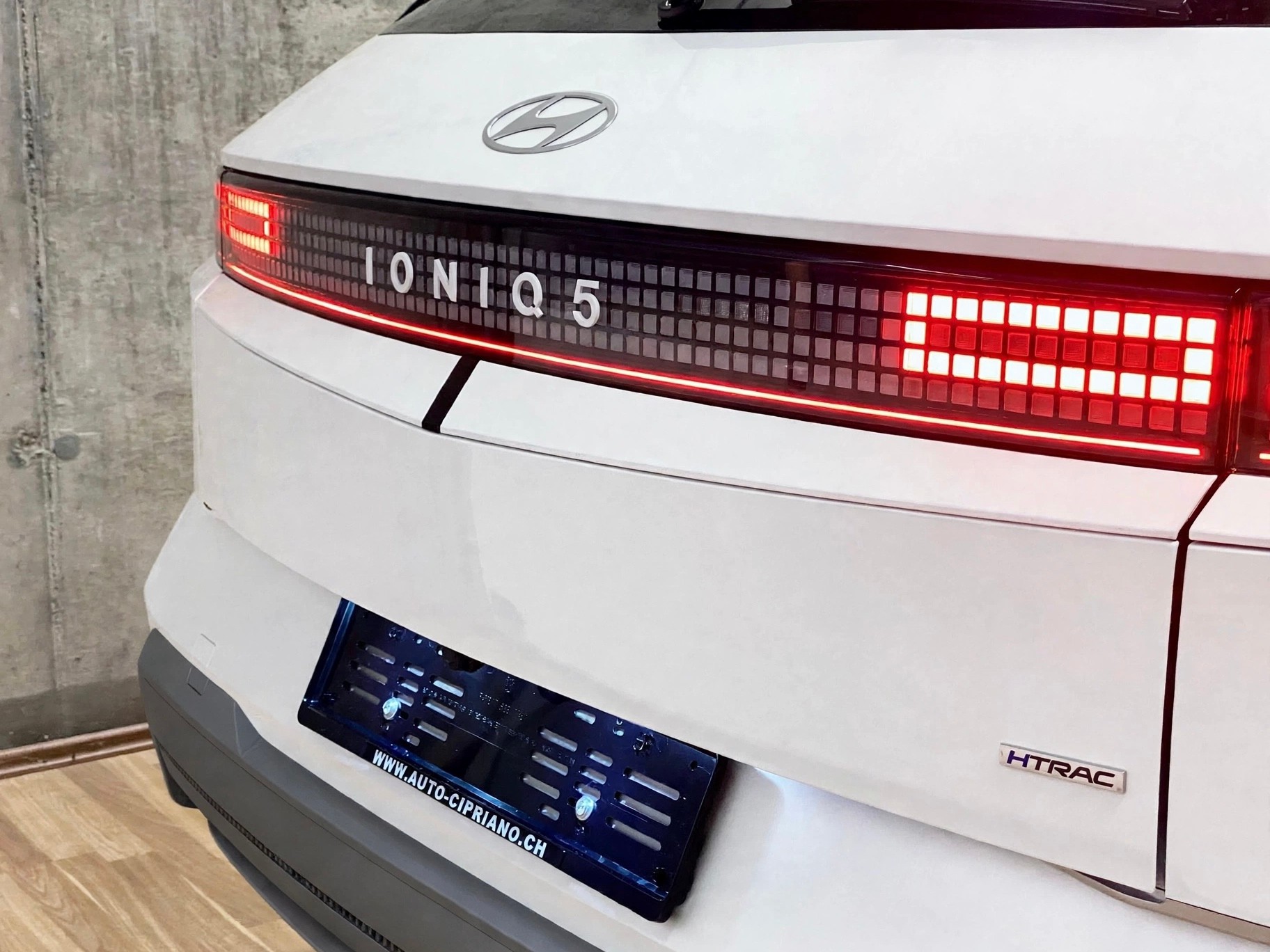 HYUNDAI Ioniq 5 *Swiss*Vertex*84kWh*Facelift*4WD*-image-31