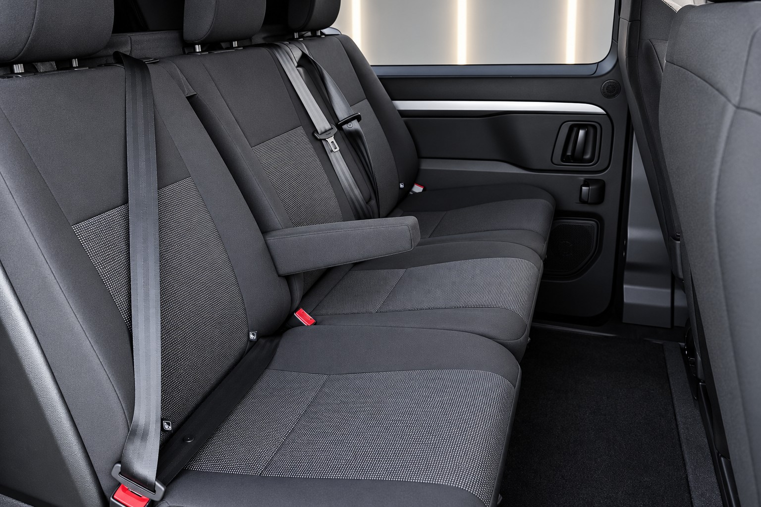 FIAT 2.2 JTD-180 BV-Auto Exclusive 5pl Doppelkabine-image-7