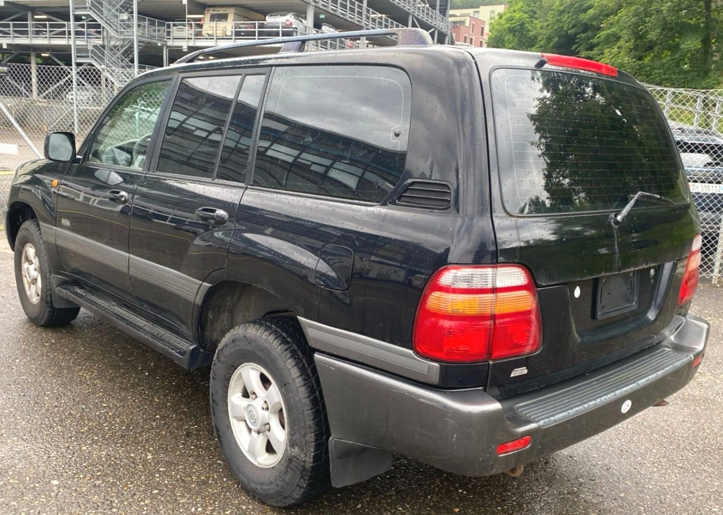 TOYOTA Land Cruiser 500 4.7 S.Saloon-image-4