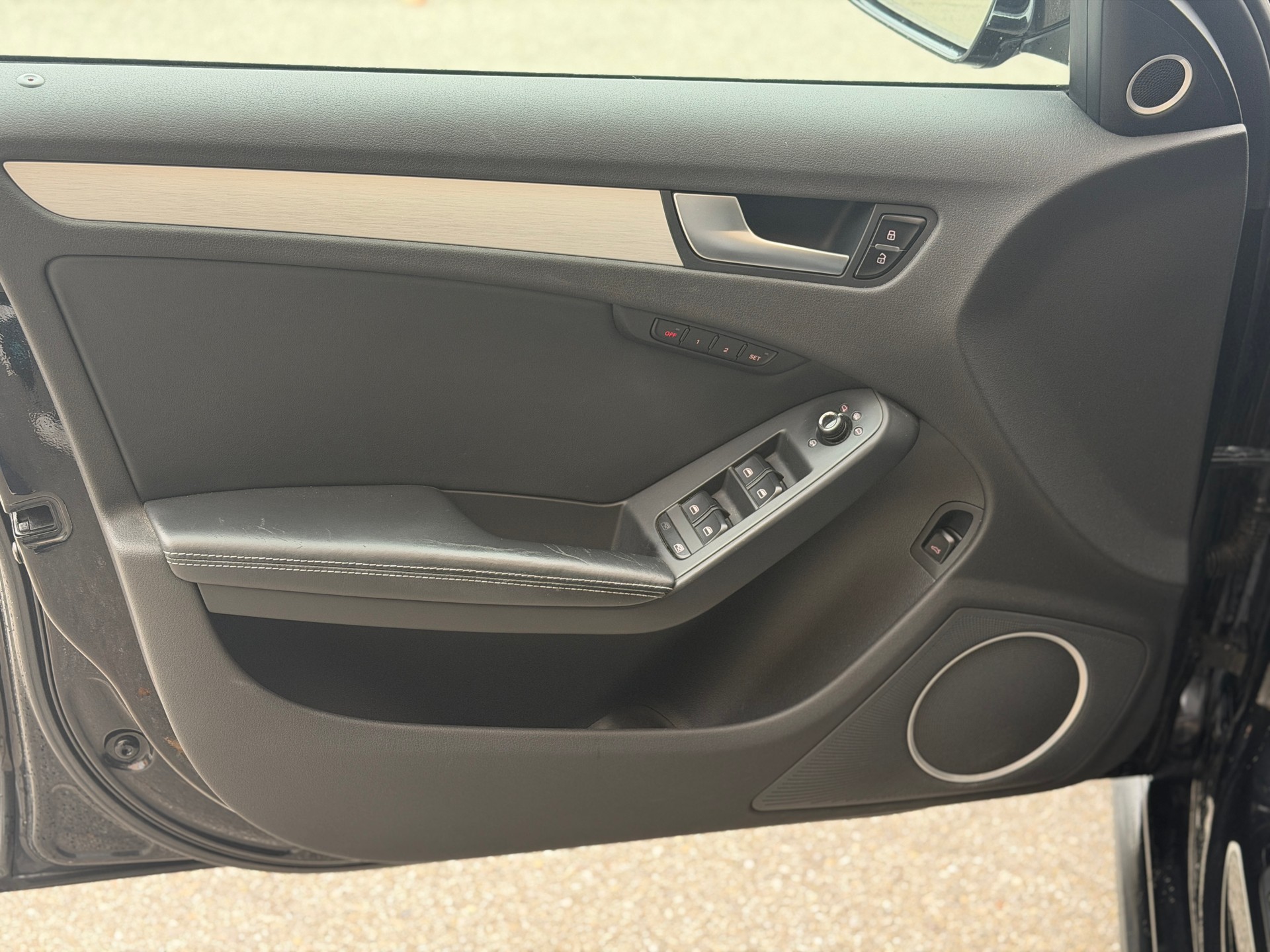 AUDI S4 Avant 3.0 TFSI quattro S-tronic-image-18