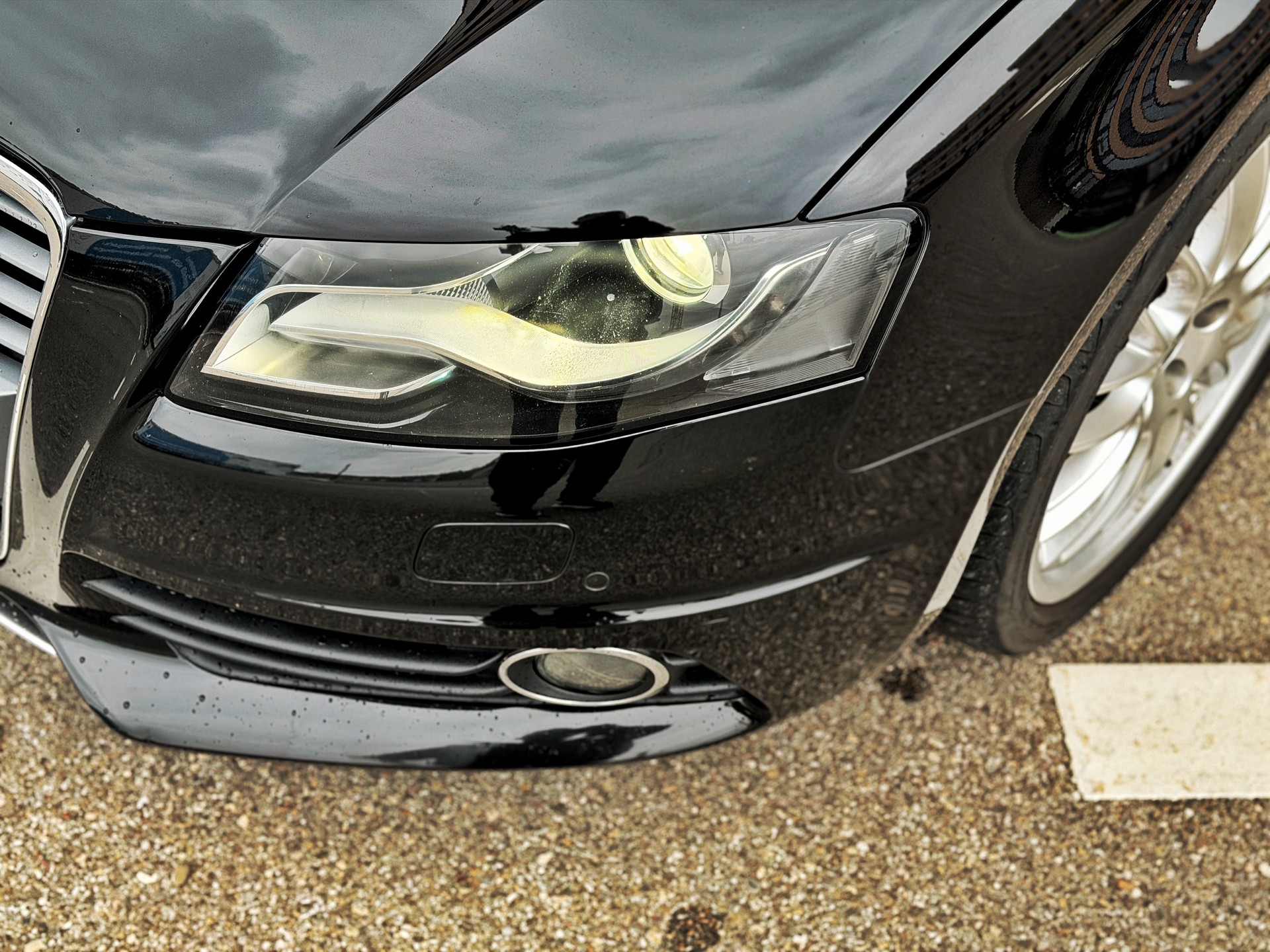 AUDI S4 Avant 3.0 TFSI quattro S-tronic-image-9