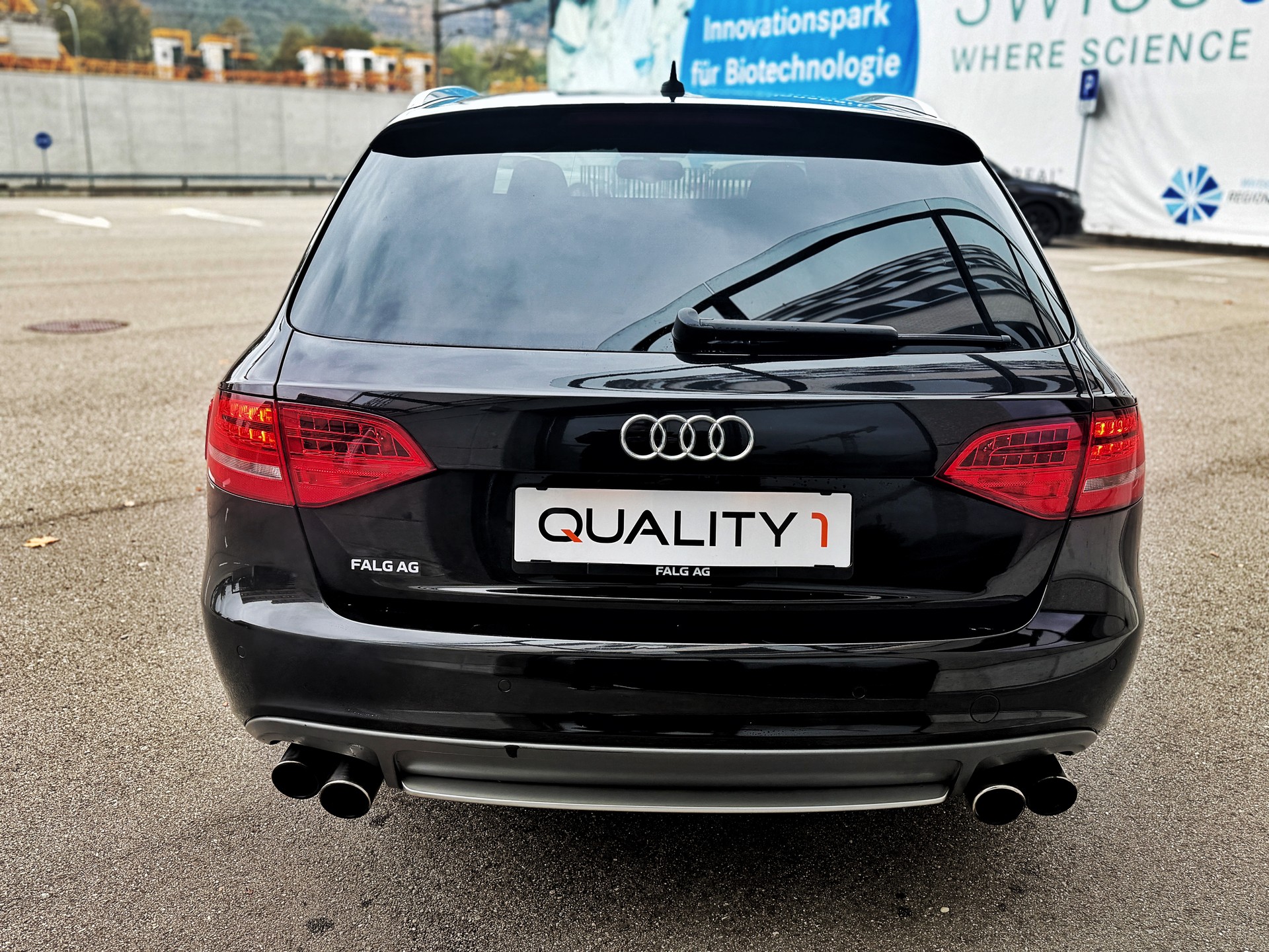 AUDI S4 Avant 3.0 TFSI quattro S-tronic-image-6