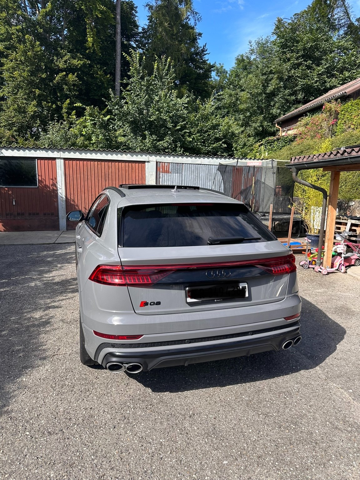 AUDI SQ8 SUV TFSI quattro tiptronic-image-9