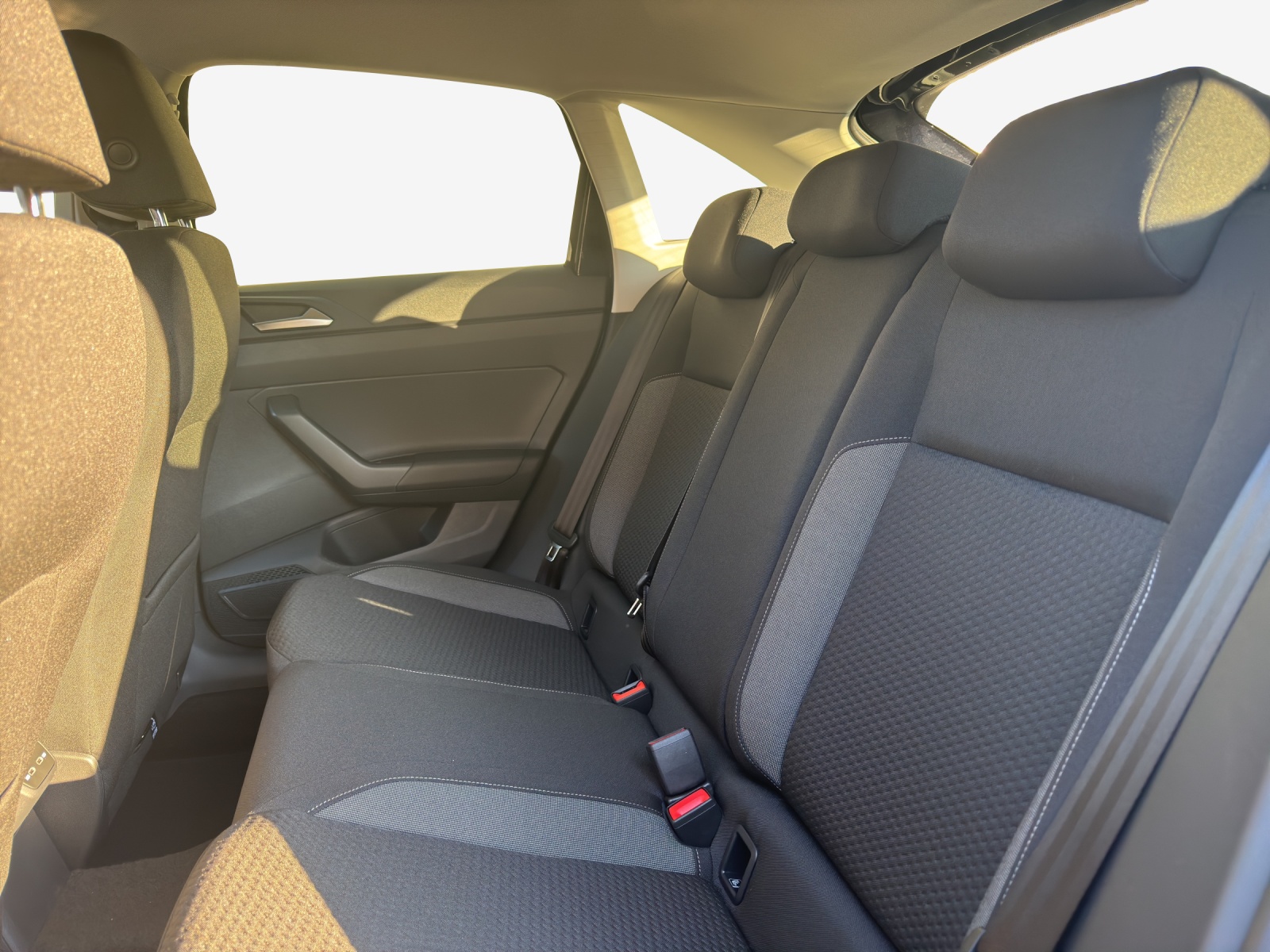 VW Taigo 1.0 TSI Life United DSG-image-11