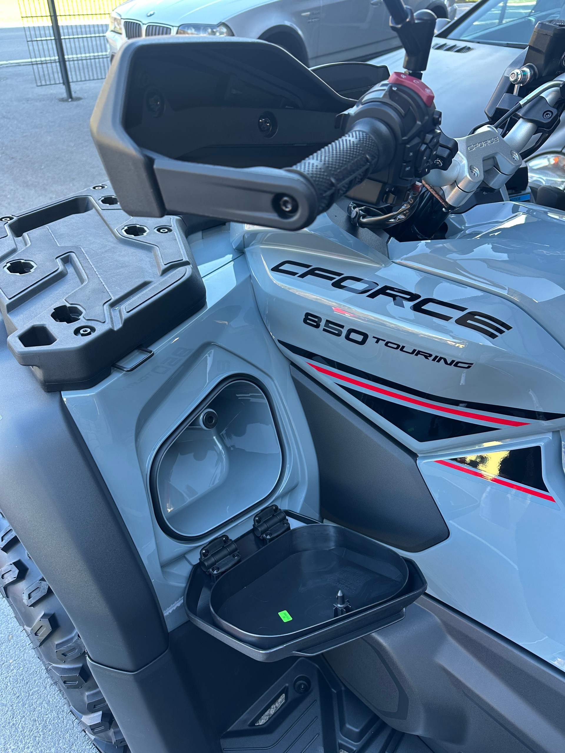 CF MOTO C Force 850 EPS 4x4 Touring Premium-image-4