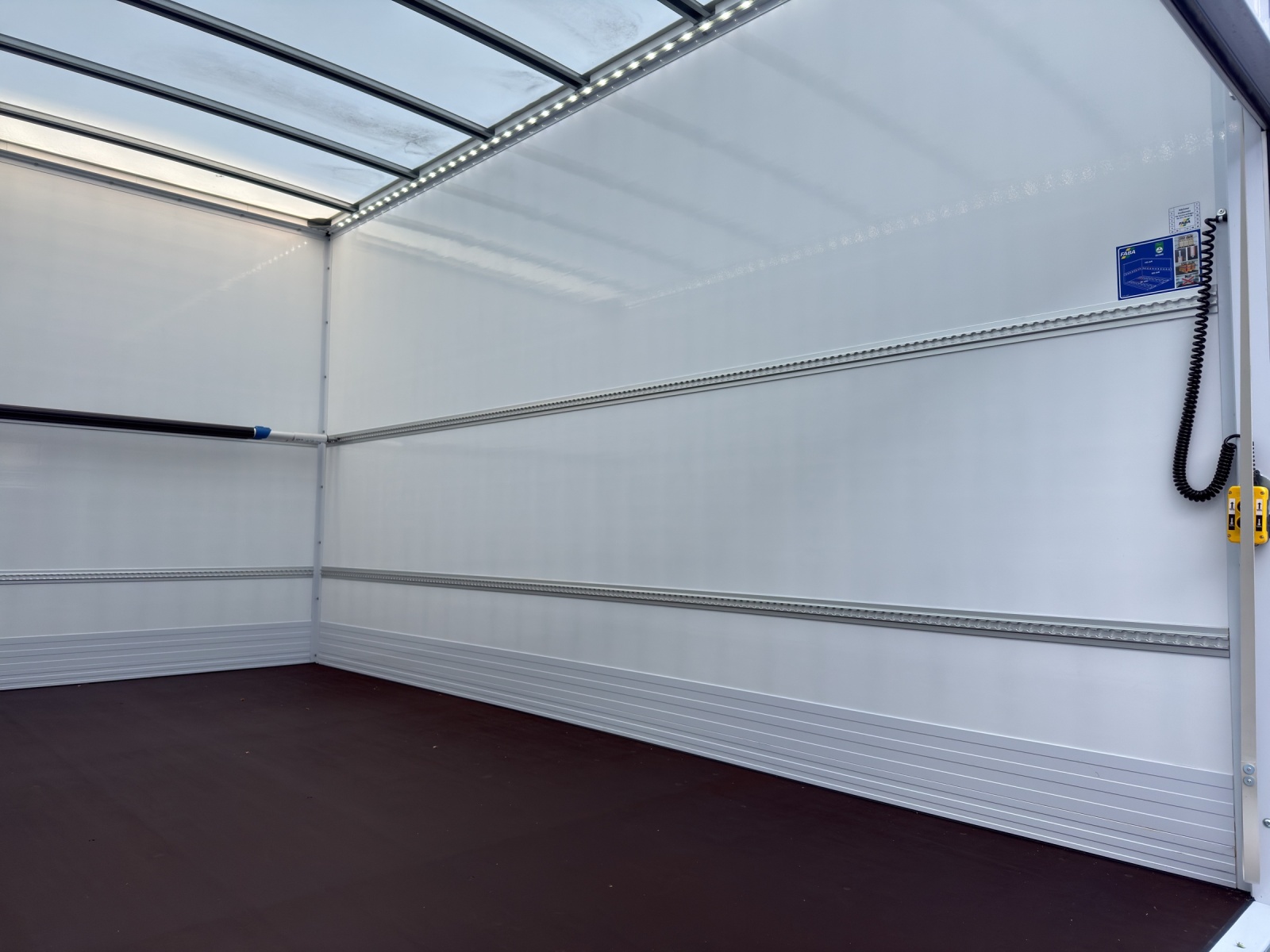 MERCEDES-BENZ Sprinter 317 CDI Lang 9G-TRONIC-image-7