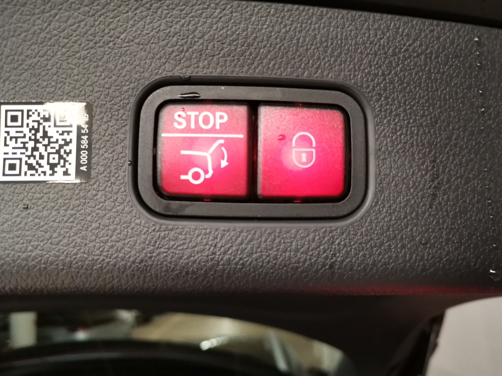 MERCEDES-BENZ GLC 300 AMG Line 4Matic-image-11