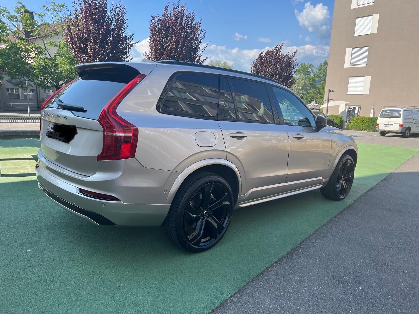 VOLVO XC90 B5 Diesel Mild Hybrid AWD Ultimate Bright Geartronic-image-4