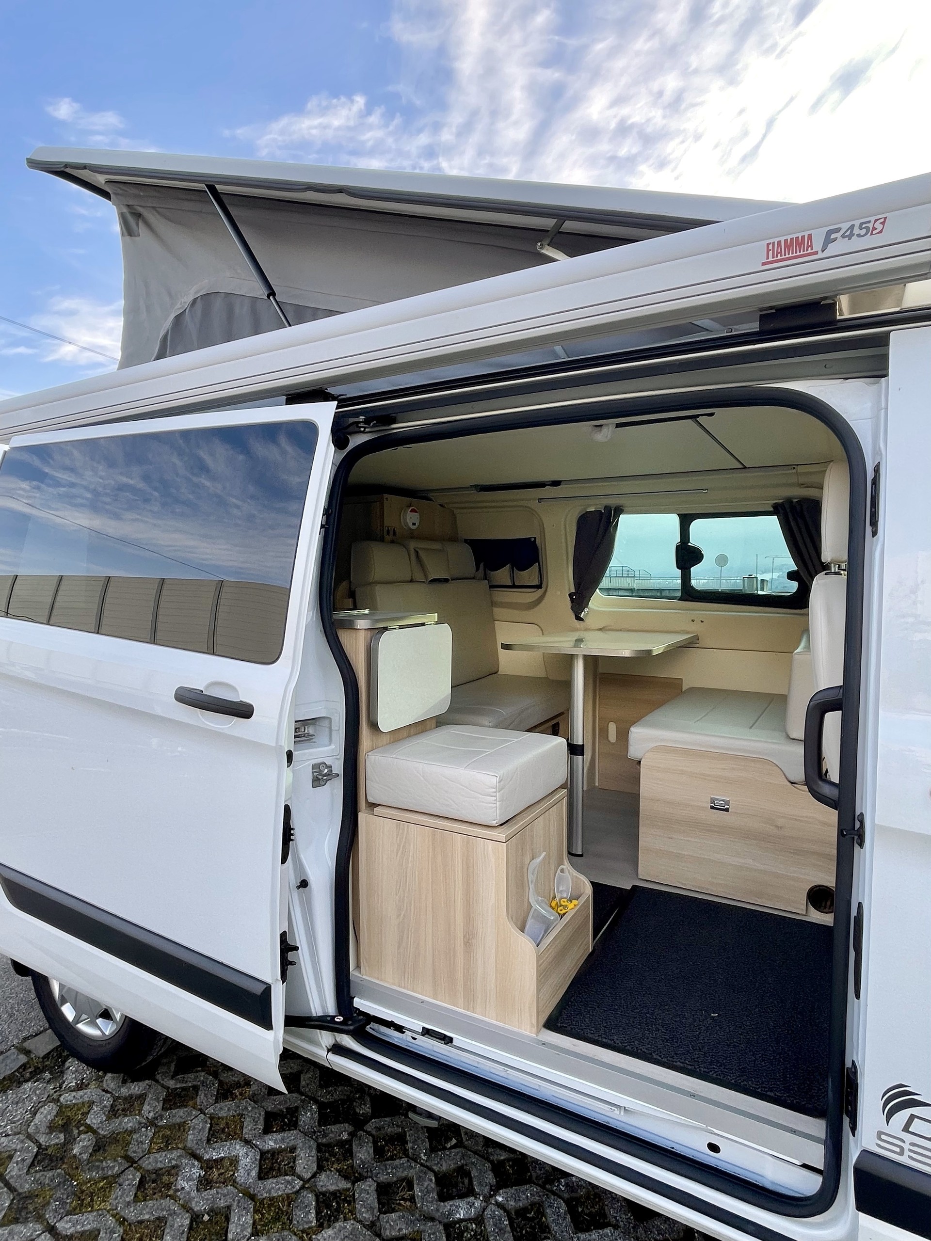 FORD Transit Camper Dreamer L2H2 2.0TDCi130-image-3