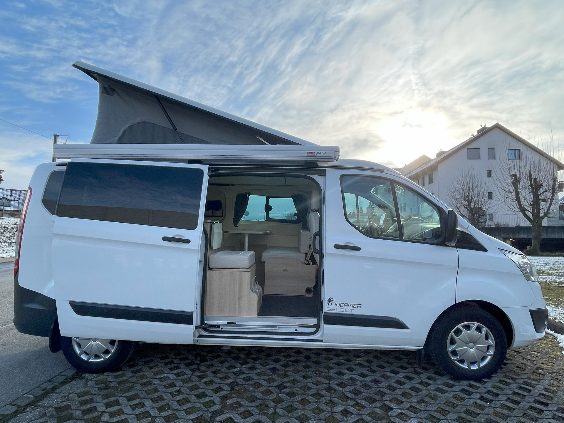 FORD Transit Camper Dreamer L2H2 2.0TDCi130-image-2