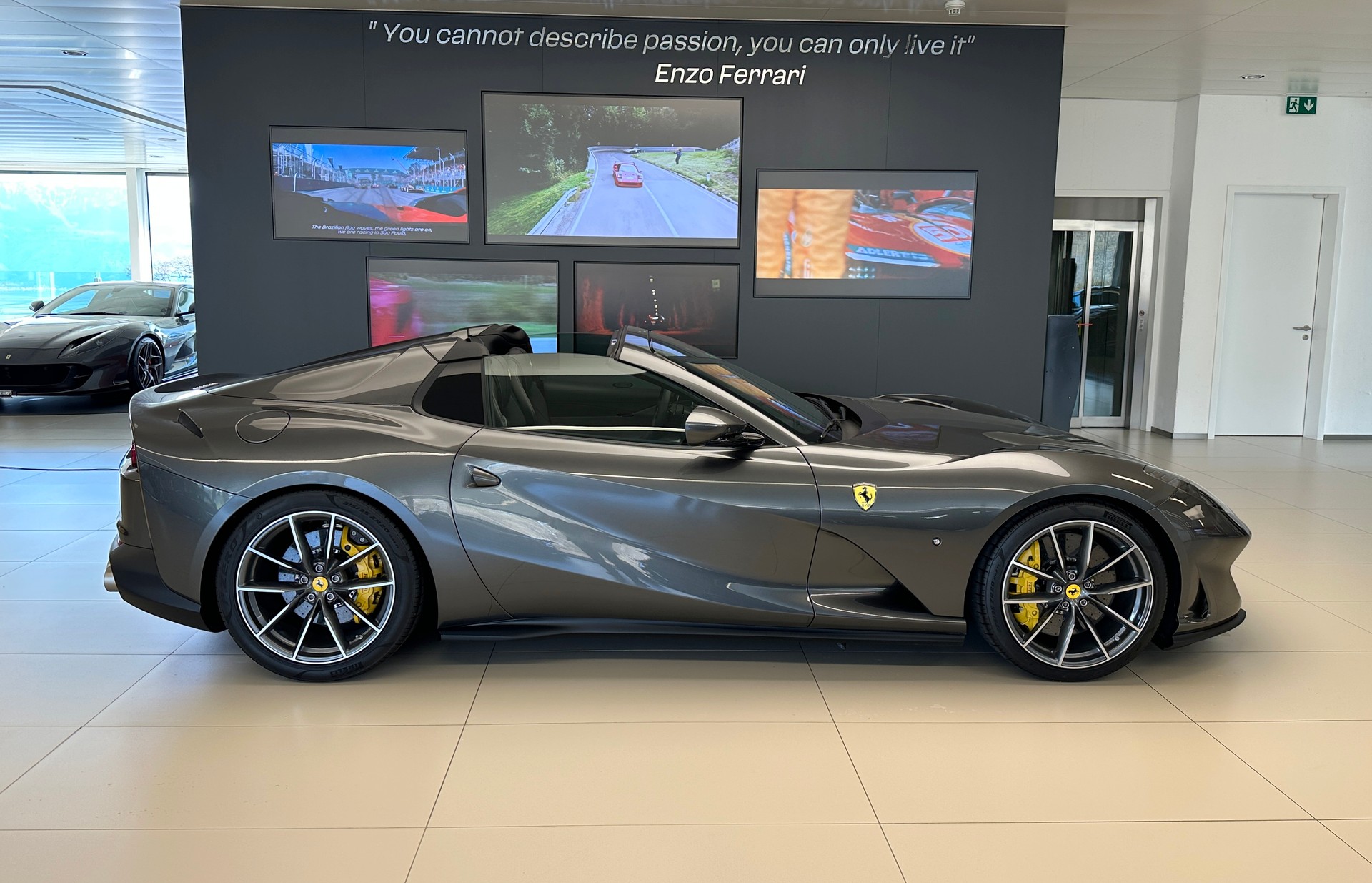 FERRARI 812 GTS-image-3