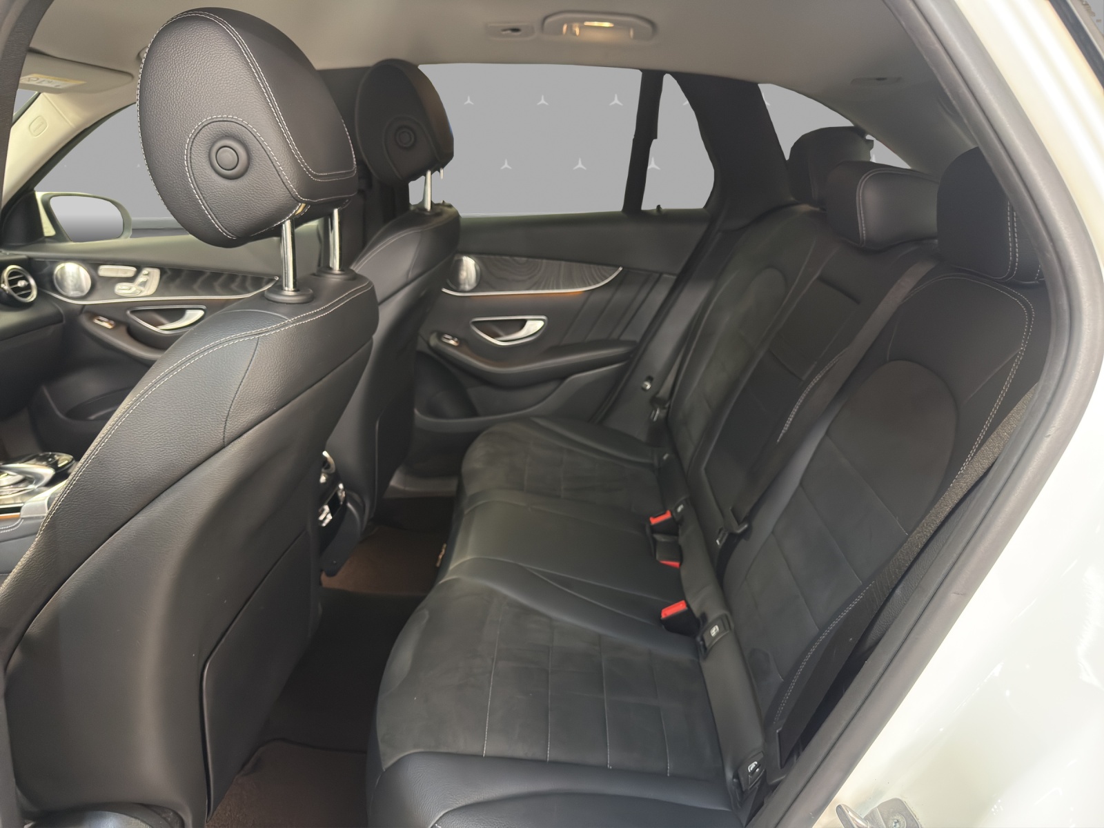 MERCEDES-BENZ GLC 350 4M d Exclusive 4M / DISTRONIC / 360 Grad Kamera / Soundsystem / AIRMATIC-image-13