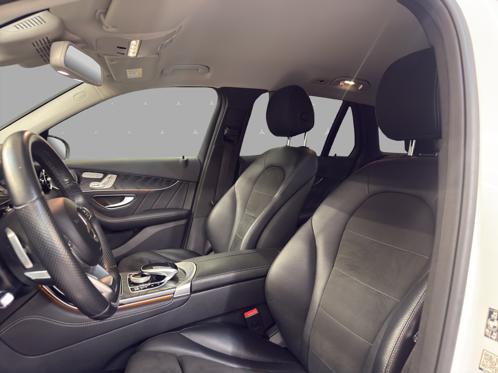 MERCEDES-BENZ GLC 350 4M d Exclusive 4M / DISTRONIC / 360 Grad Kamera / Soundsystem / AIRMATIC-image-8