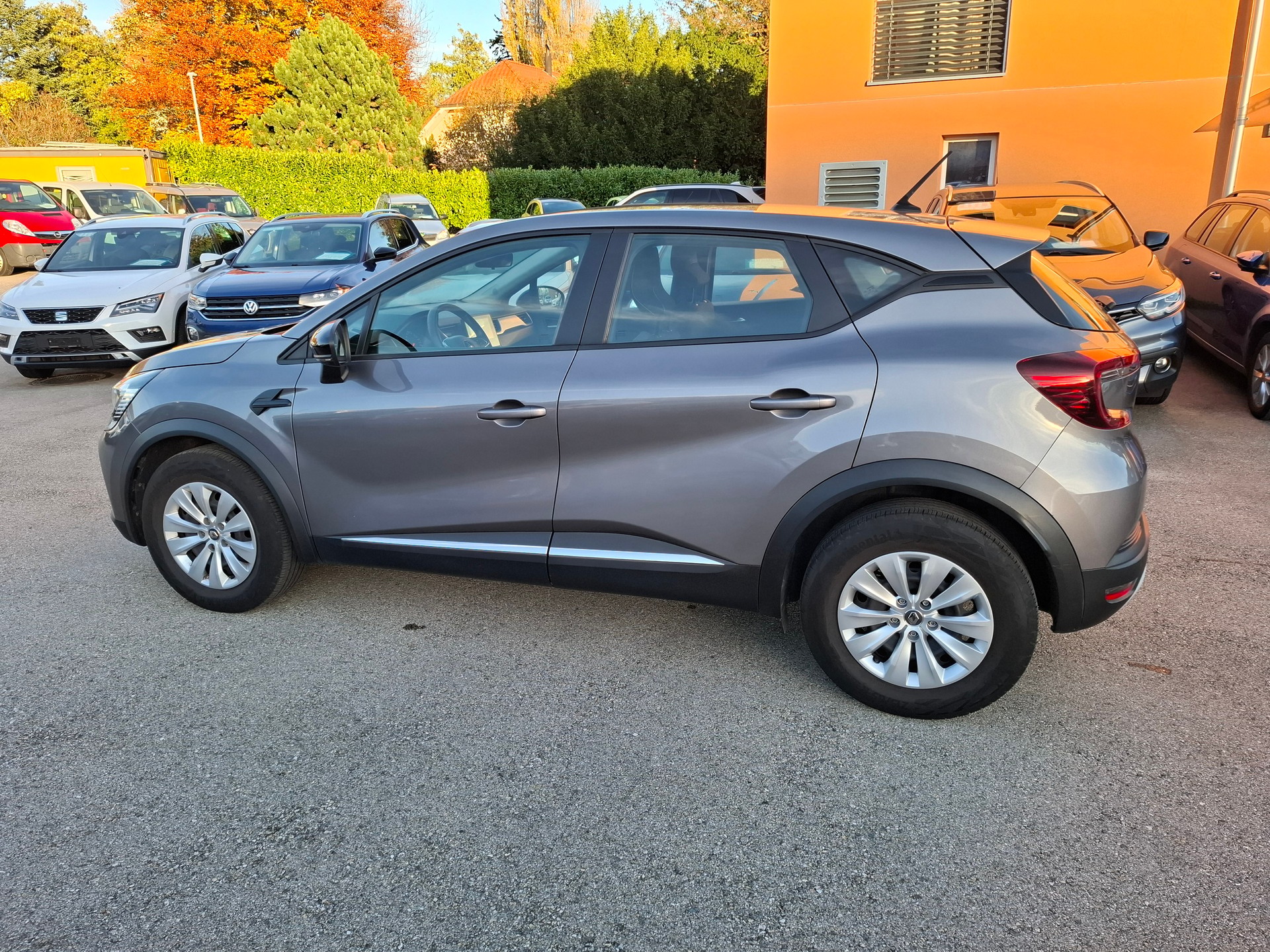 RENAULT Captur 1.0 TCe Intens-image-4