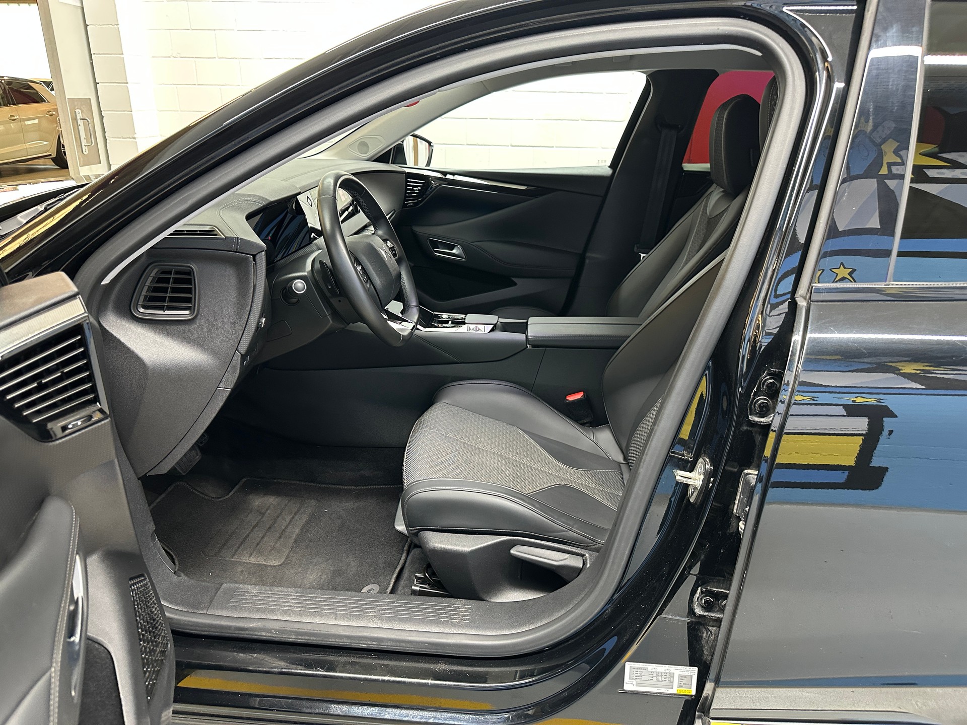 DS AUTOMOBILES DS 4 1.6 E-Tense Trocadero-image-7
