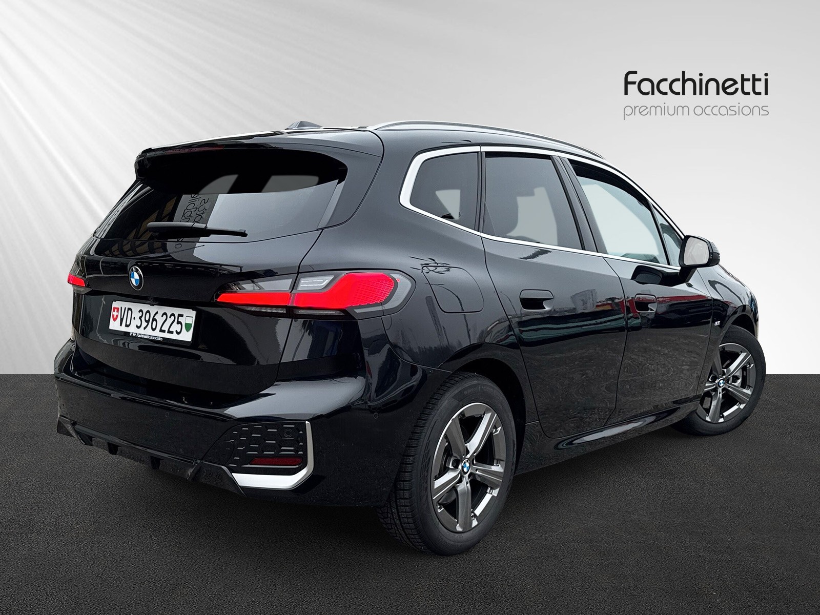 BMW 223i Active Tourer xDrive M Sport DKG-image-2