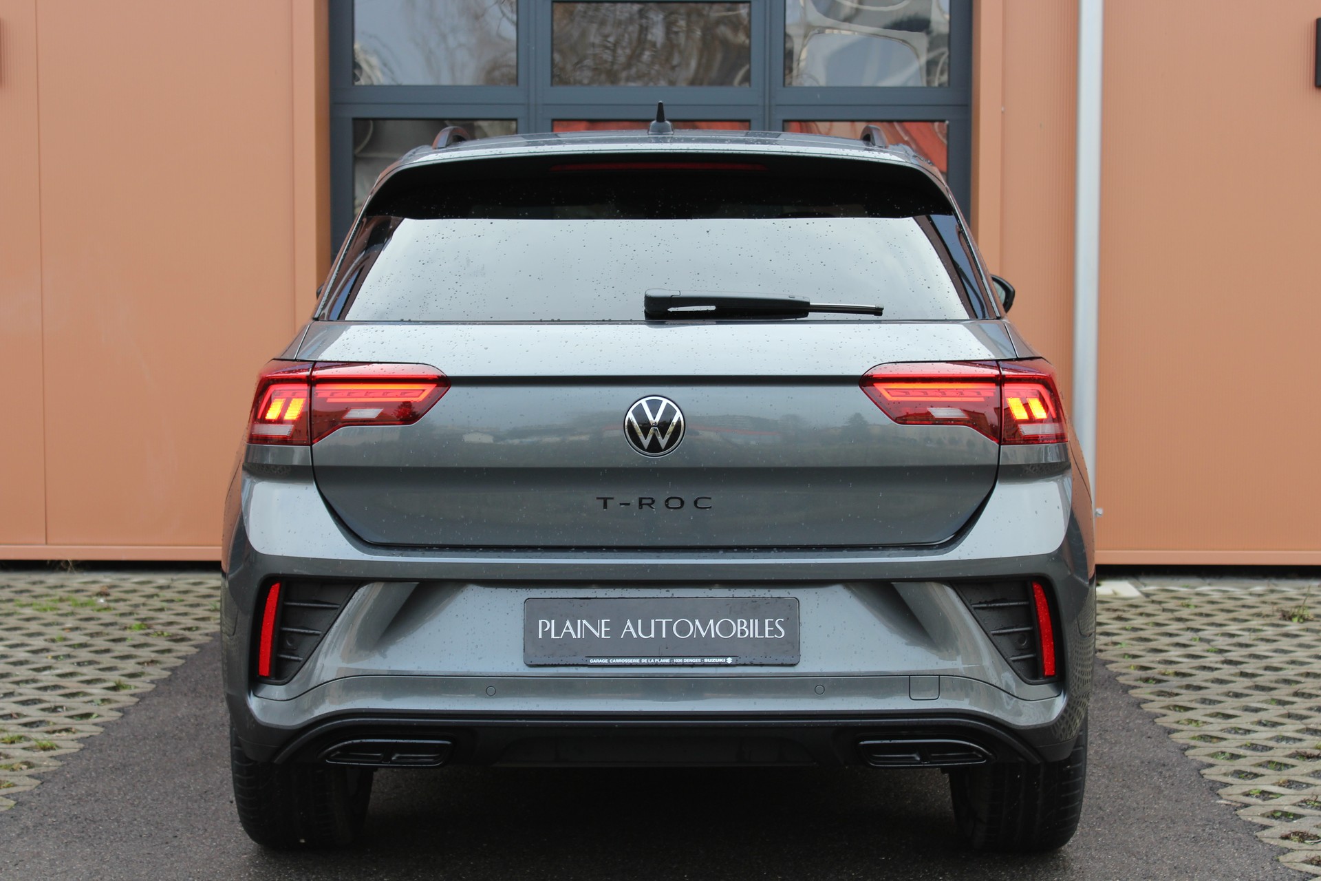 VW T-Roc 1.5 TSI EVO R-Line DSG - "Toit Ouvrant * Jantes 19' * Feux IQ Light * Tempomat Adapt * Siège/Volant Chauffant-image-6