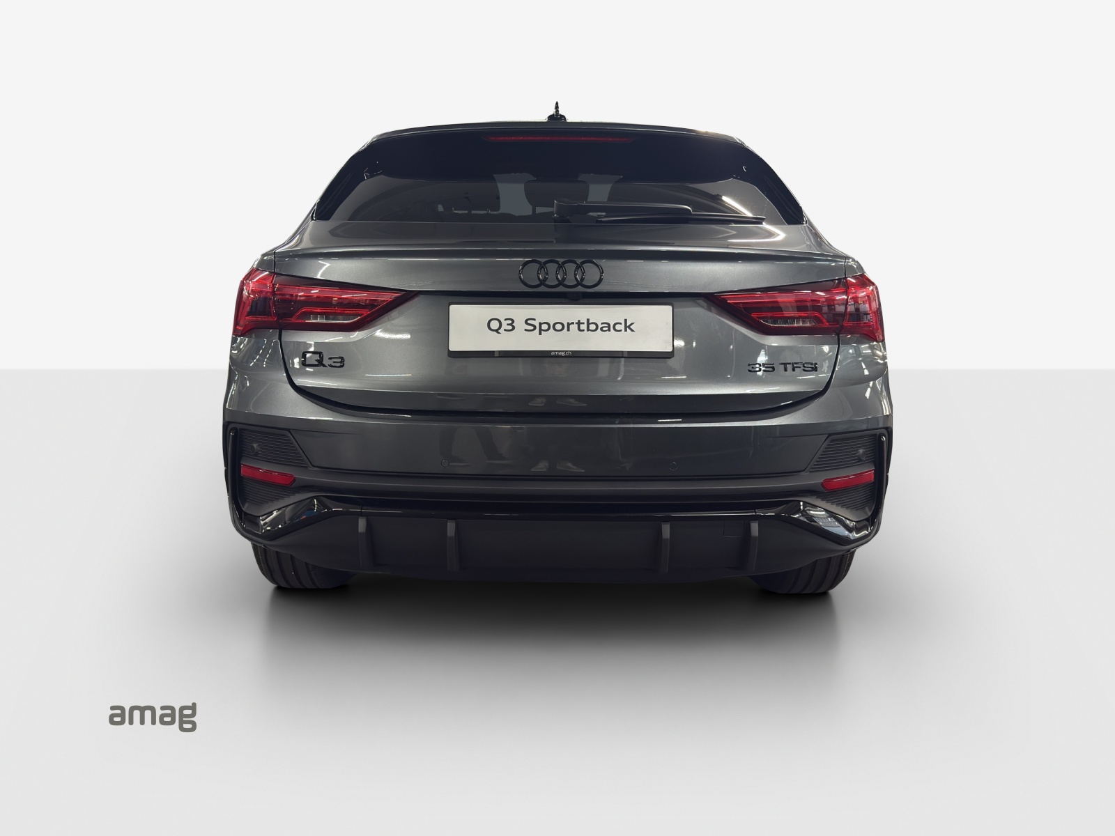 AUDI Q3 Sportback 35 TFSI S line Attraction S-tronic-image-3