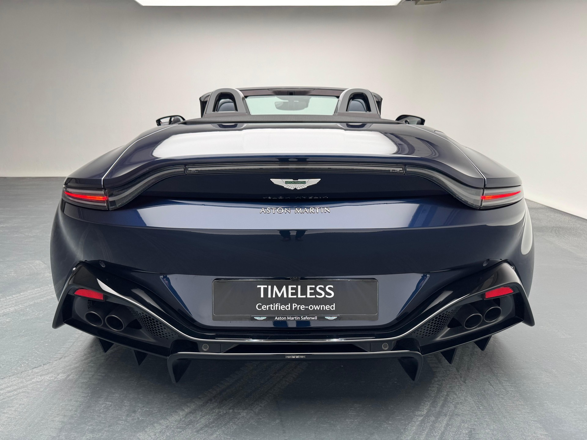 ASTON MARTIN V8 Vantage Roadster 4.0 V8 Bi-Turbo-image-16