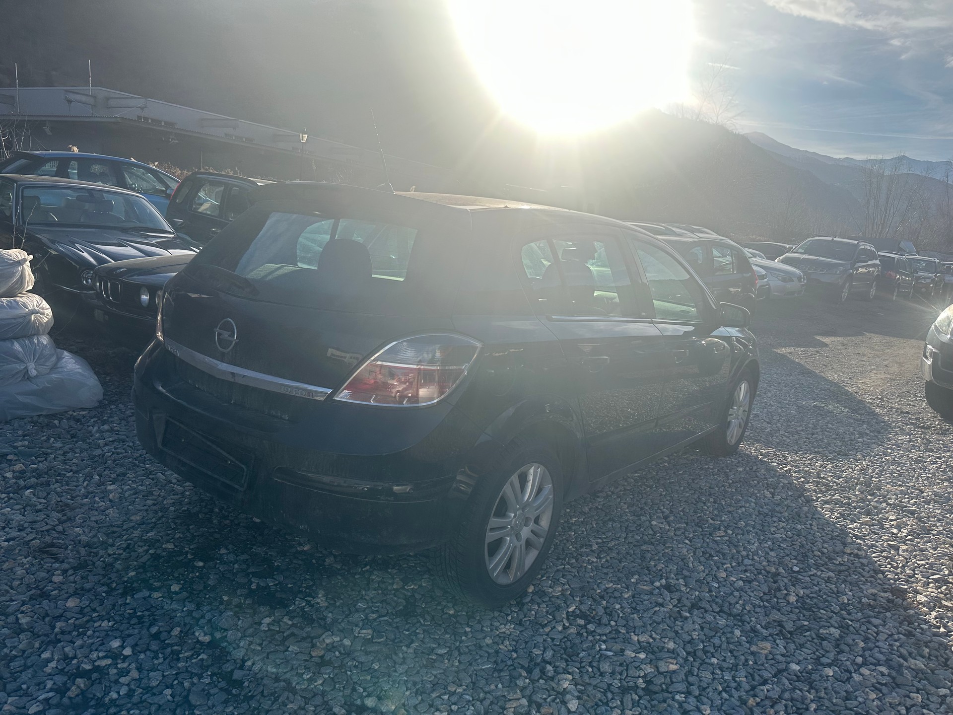 OPEL Astra 1.9 CDTi 16V Silverline-image-3