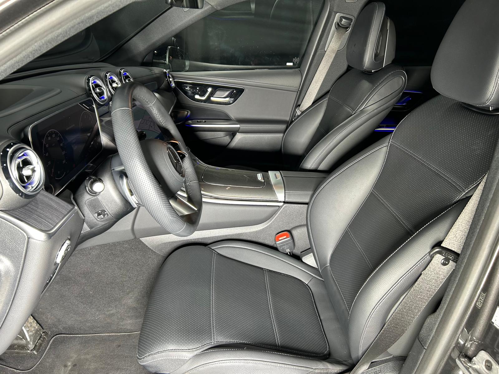 MERCEDES-BENZ GLC 300 de AMG Line 4matic CH FAHRZEUG 8 FACHBEREIFT-image-6