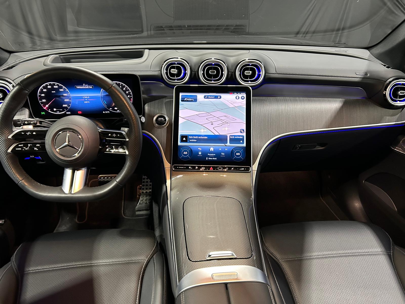 MERCEDES-BENZ GLC 300 de AMG Line 4matic CH FAHRZEUG 8 FACHBEREIFT-image-11