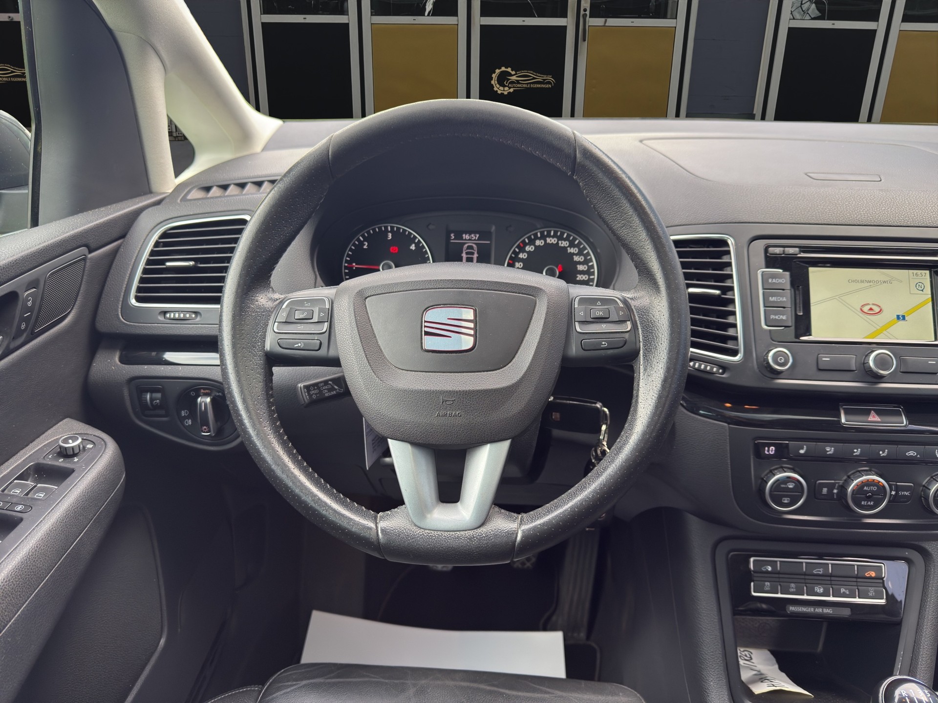 SEAT Alhambra 2.0 TDI Style 4x4-image-11