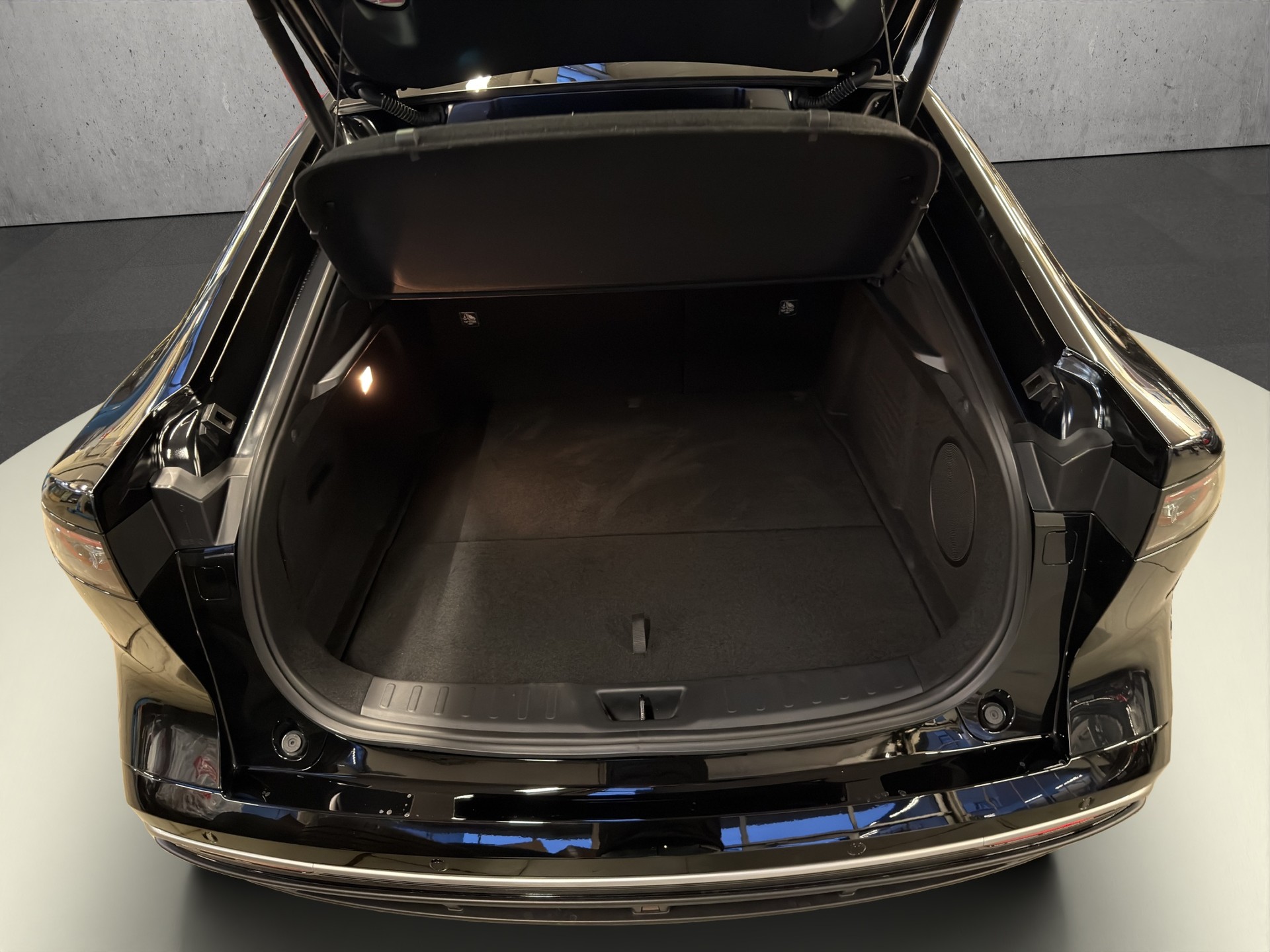 MAZDA 6e 258 69kWh Takumi Plus-image-17