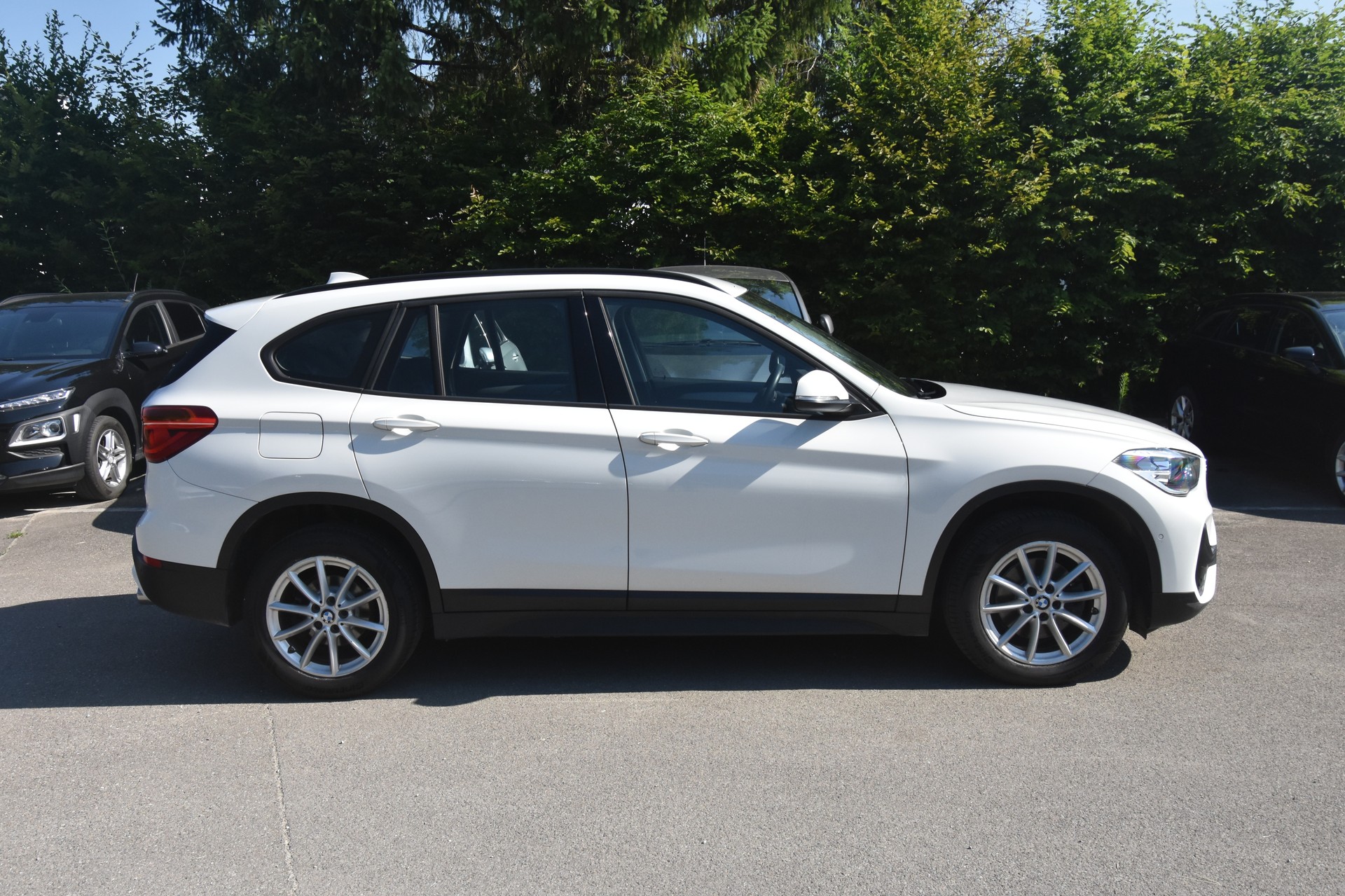 BMW X1 sDrive 18d xLine Steptronic-image-3