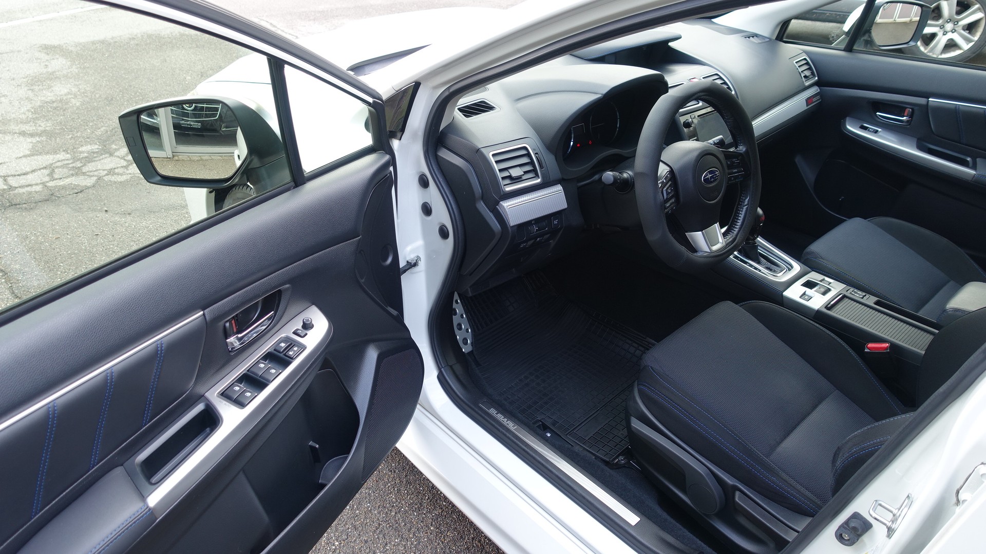 SUBARU Levorg 1.6DIT Swiss S AWD Lineartronic-image-9