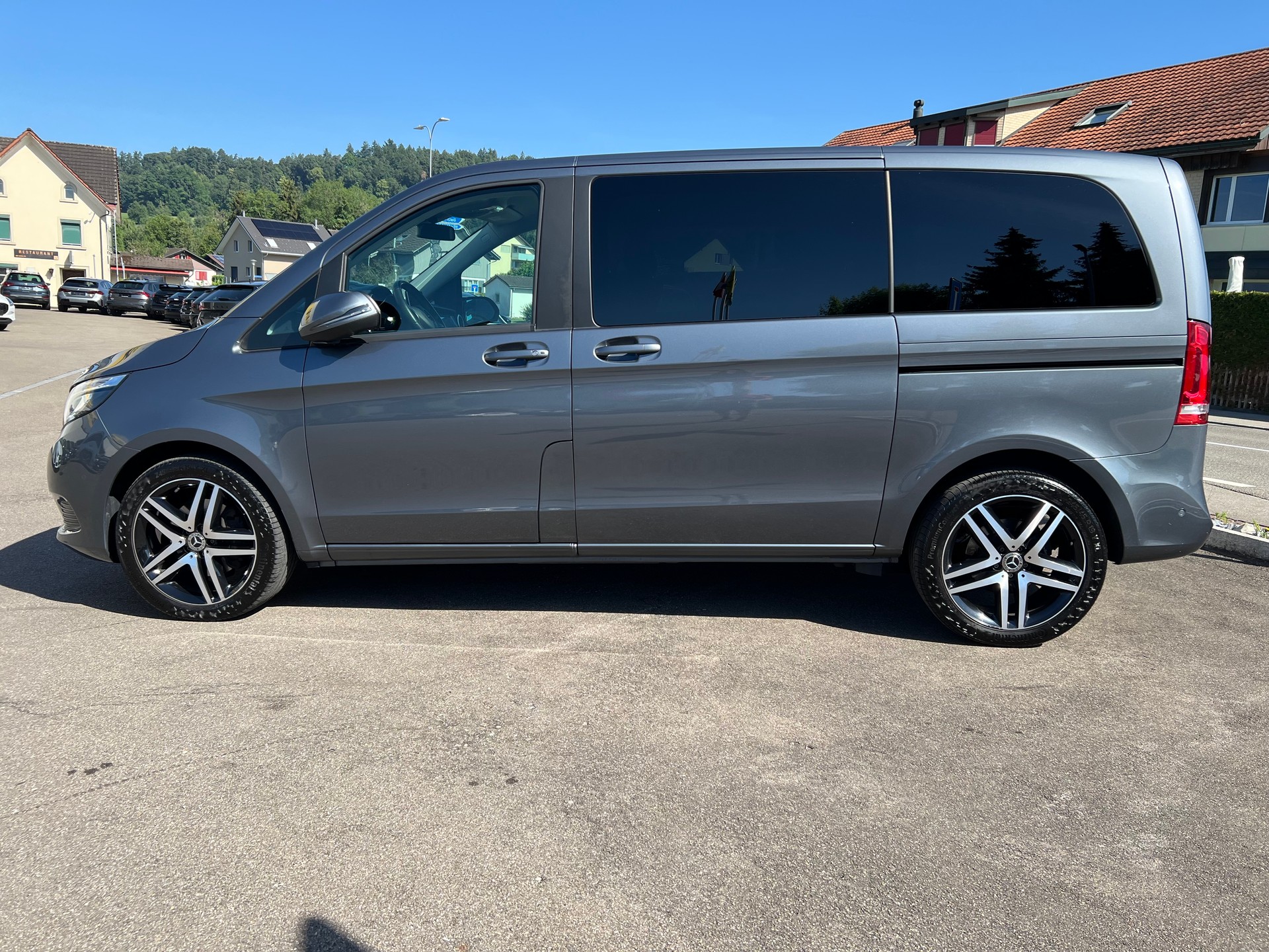 MERCEDES-BENZ V 250 d kompakt 4Matic 7G-Tronic-image-7