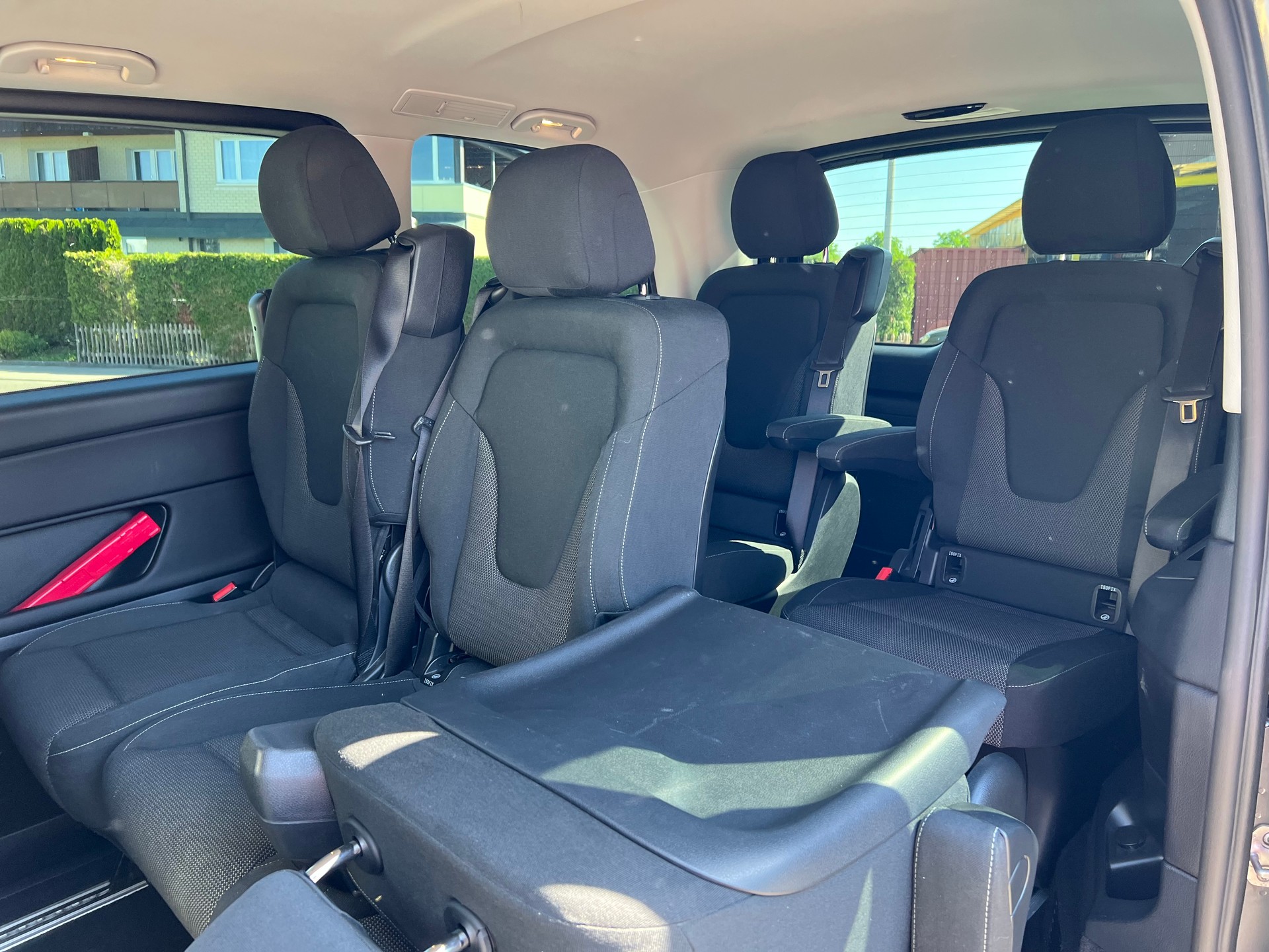 MERCEDES-BENZ V 250 d kompakt 4Matic 7G-Tronic-image-14